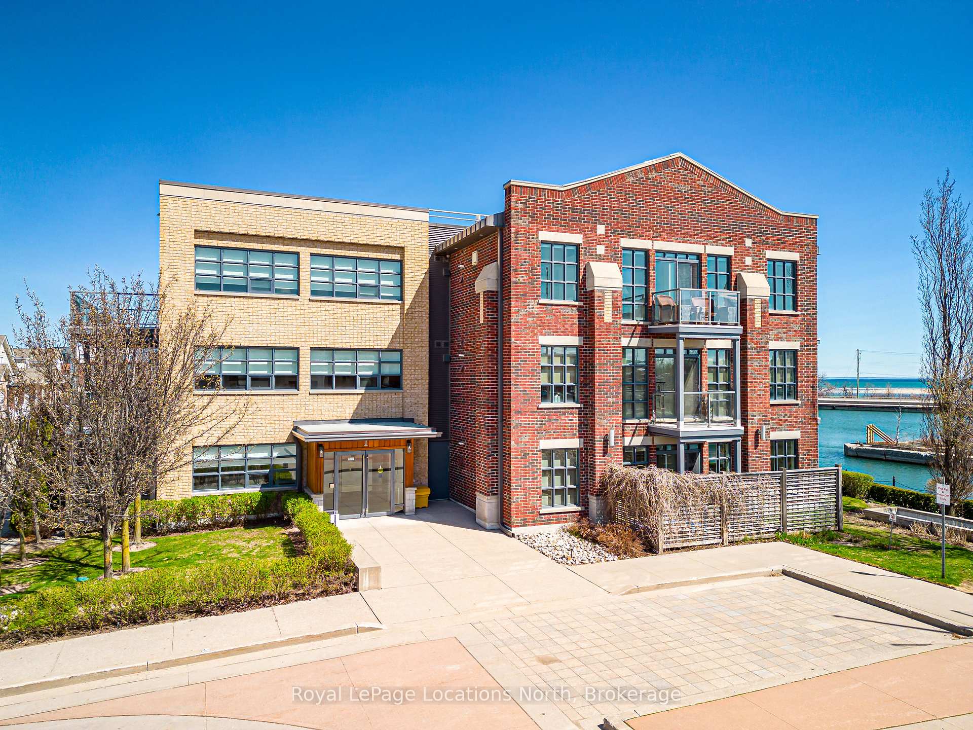 Photo 32 of Unit 310, 1 Shipyard Lane, Collingwood — HOMEH
