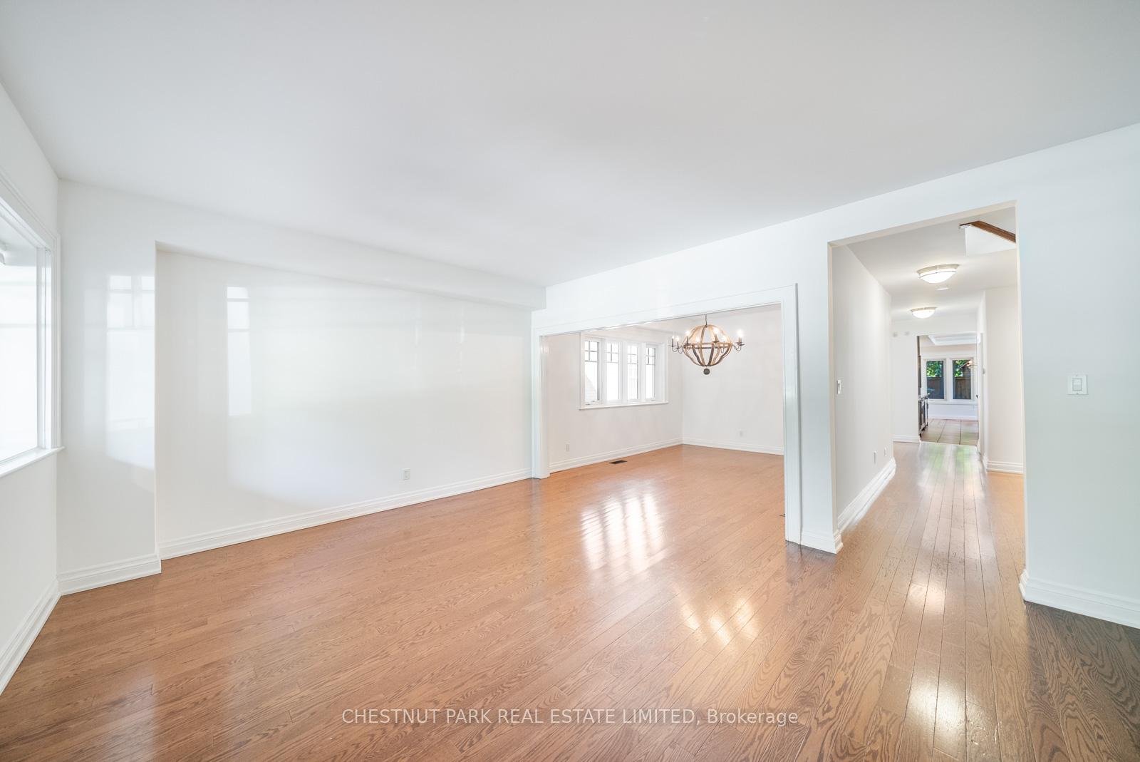 Photo 5 of 155 Hammersmith Avenue, Toronto, The Beaches — HOMEH