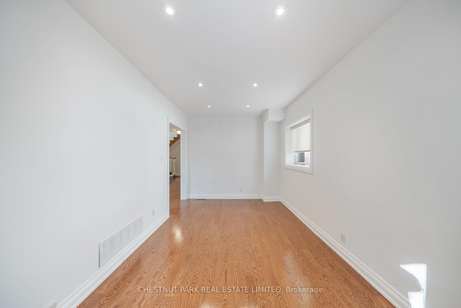 Photo 8 of 155 Hammersmith Avenue, Toronto, The Beaches — HOMEH