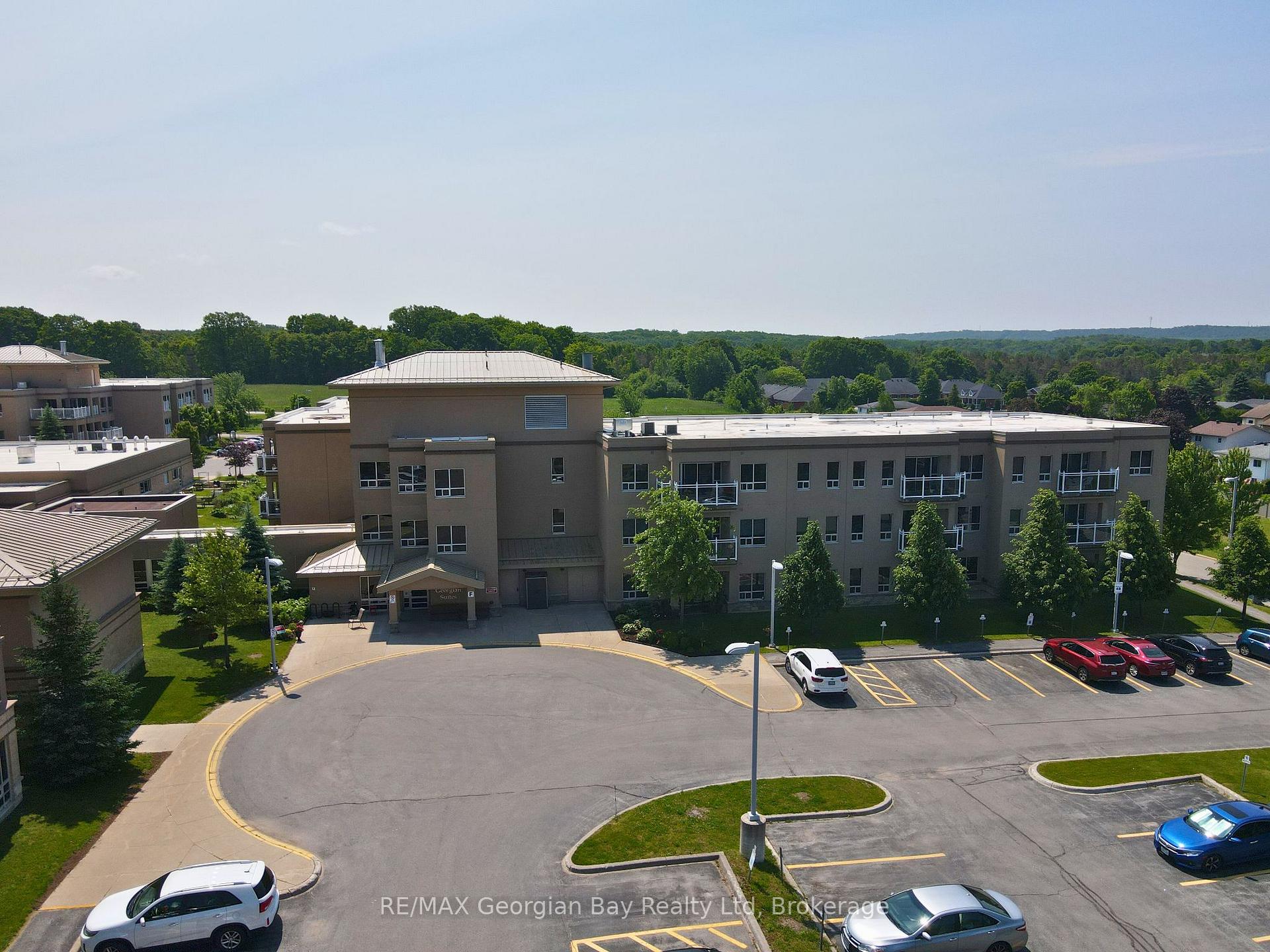 Photo 12 of Unit F, 101 Thompson Road, Penetanguishene — HOMEH