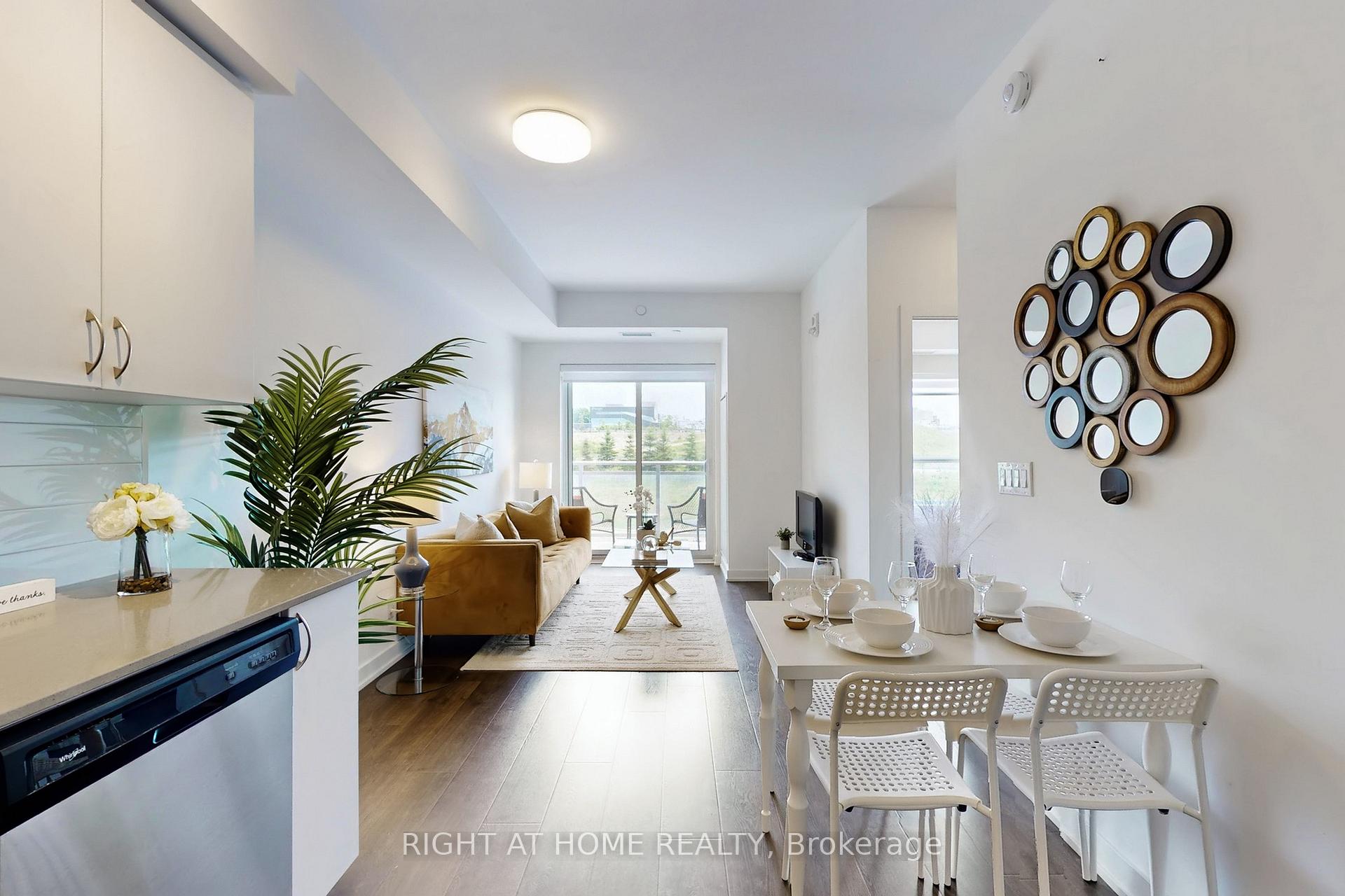 Photo 12 of Unit 314, 56 Lakeside Terrace, Barrie, Little Lake — HOMEH