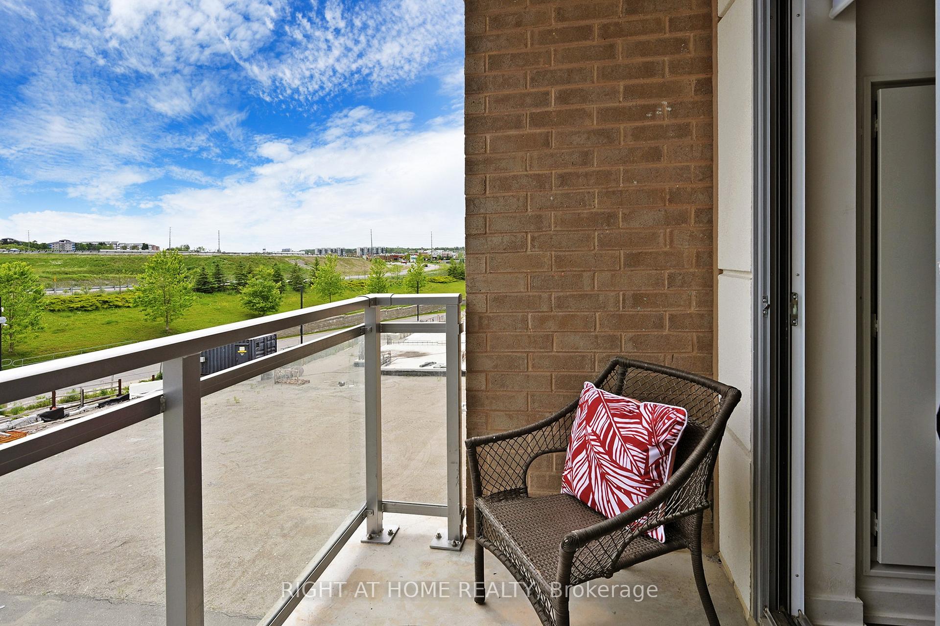 Photo 23 of Unit 314, 56 Lakeside Terrace, Barrie, Little Lake — HOMEH
