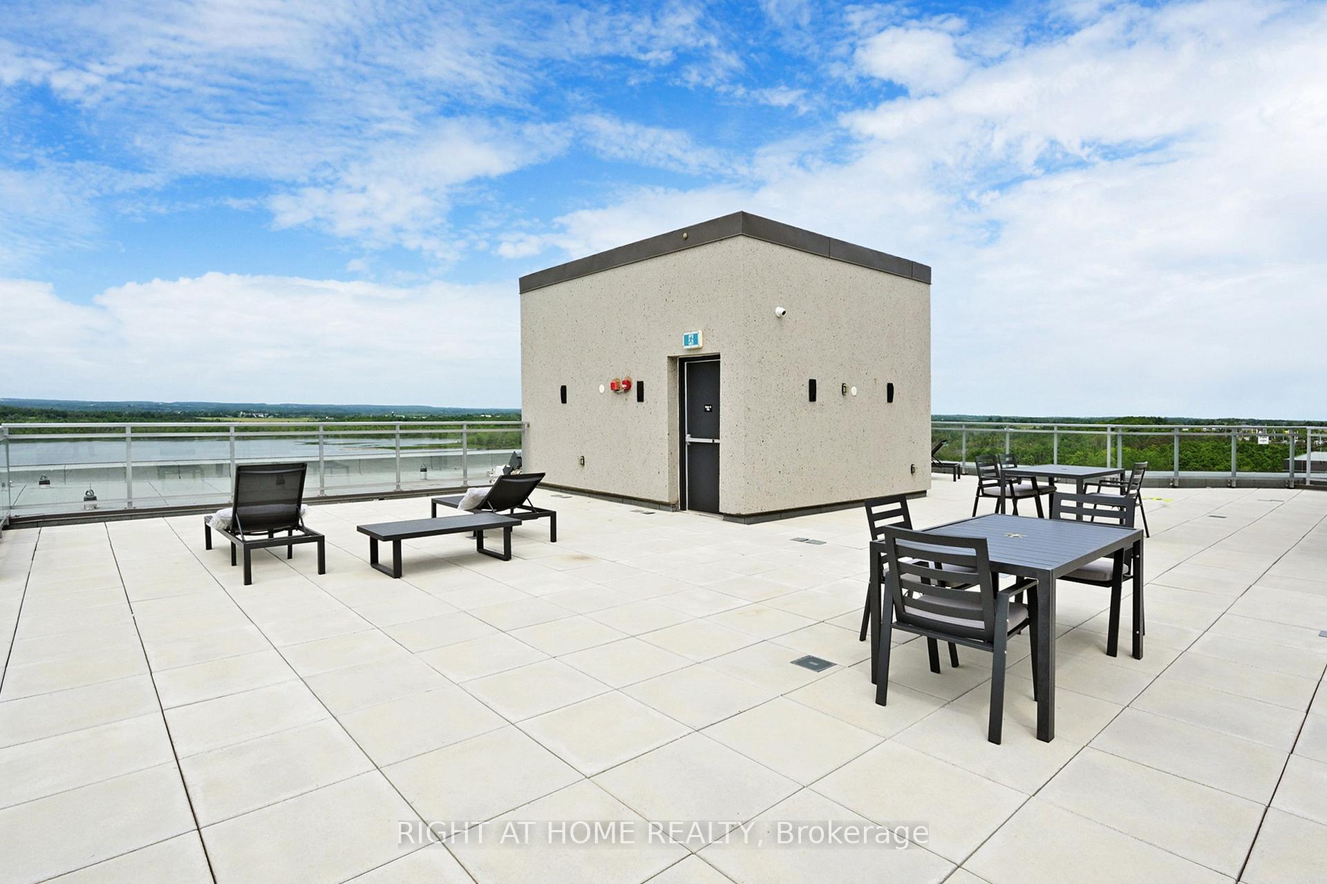 Photo 24 of Unit 314, 56 Lakeside Terrace, Barrie, Little Lake — HOMEH