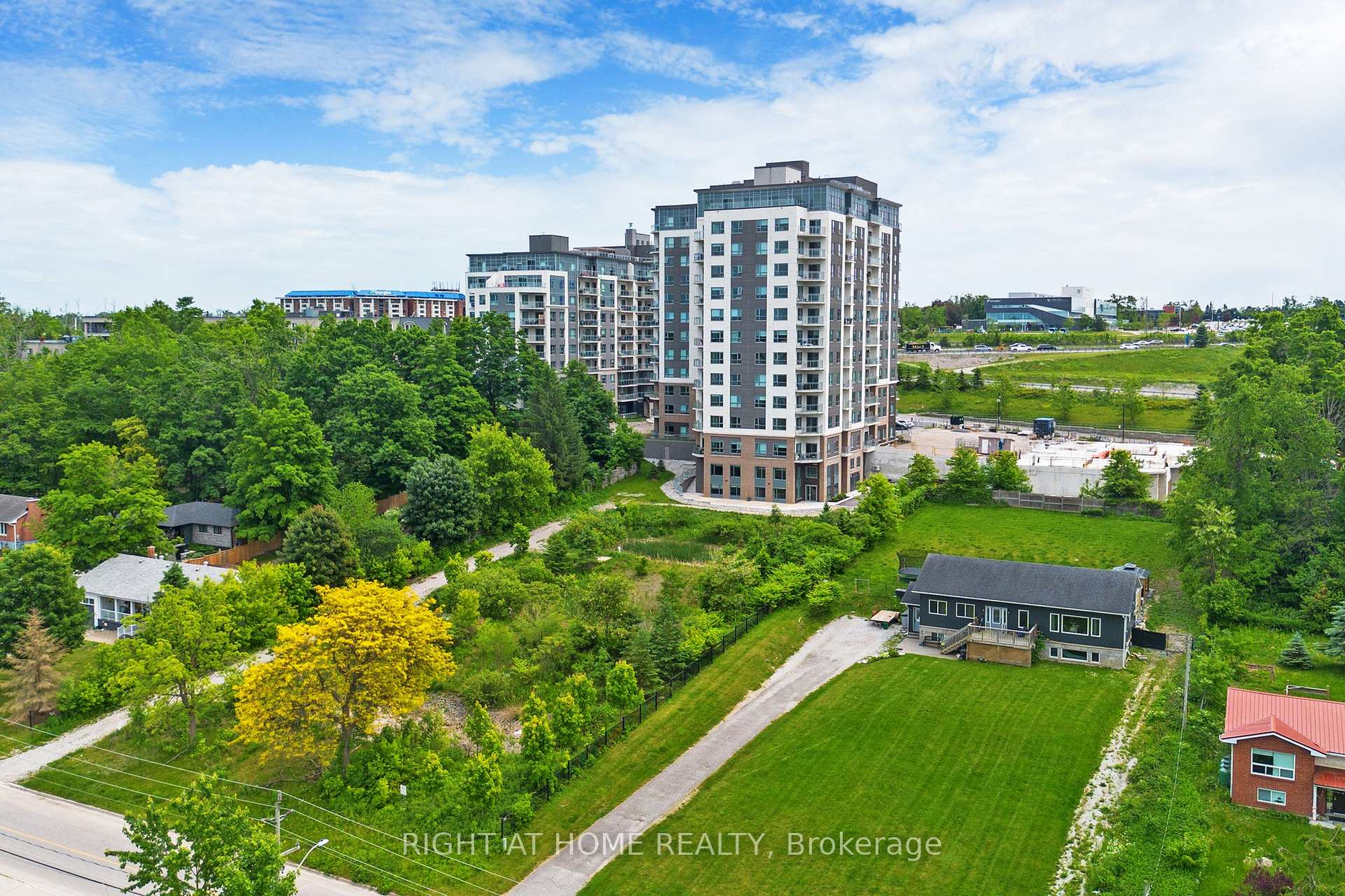 Photo 45 of Unit 314, 56 Lakeside Terrace, Barrie, Little Lake — HOMEH