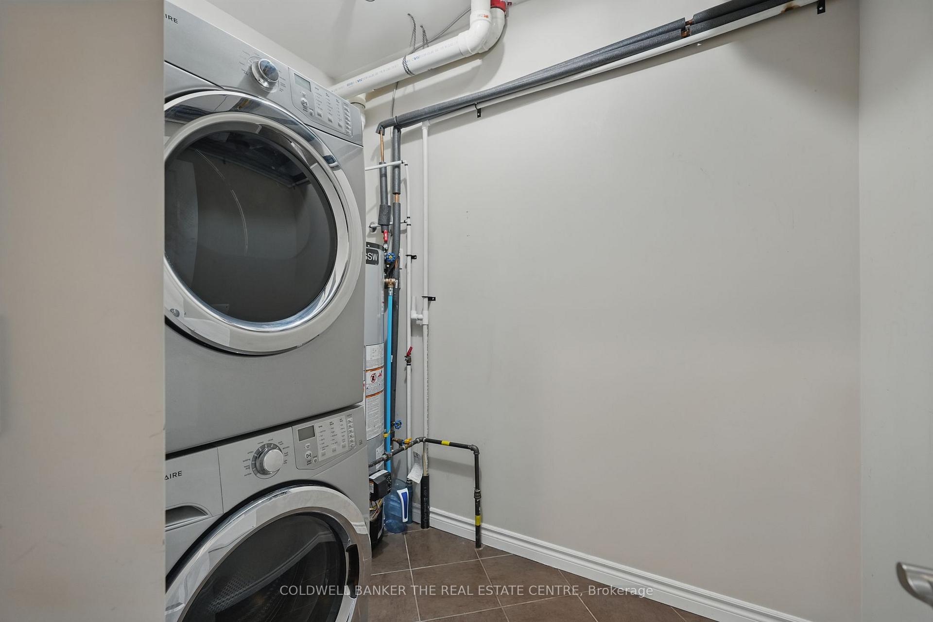 Photo 22 of Unit 305, 19a Yonge Street N, Springwater, Elmvale — HOMEH