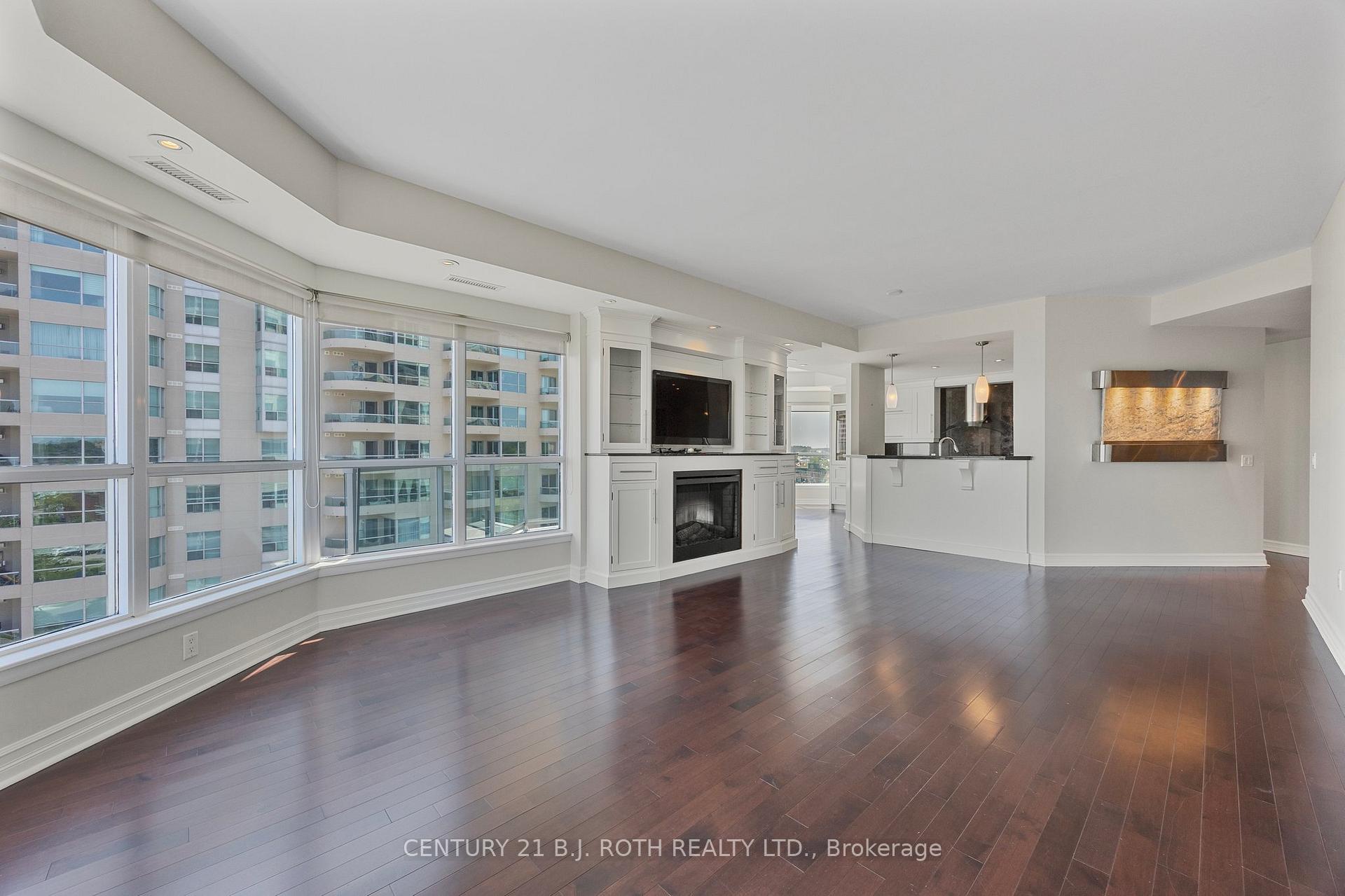 Photo 17 of Unit 803, 6 Toronto Street, Barrie, Lakeshore — HOMEH