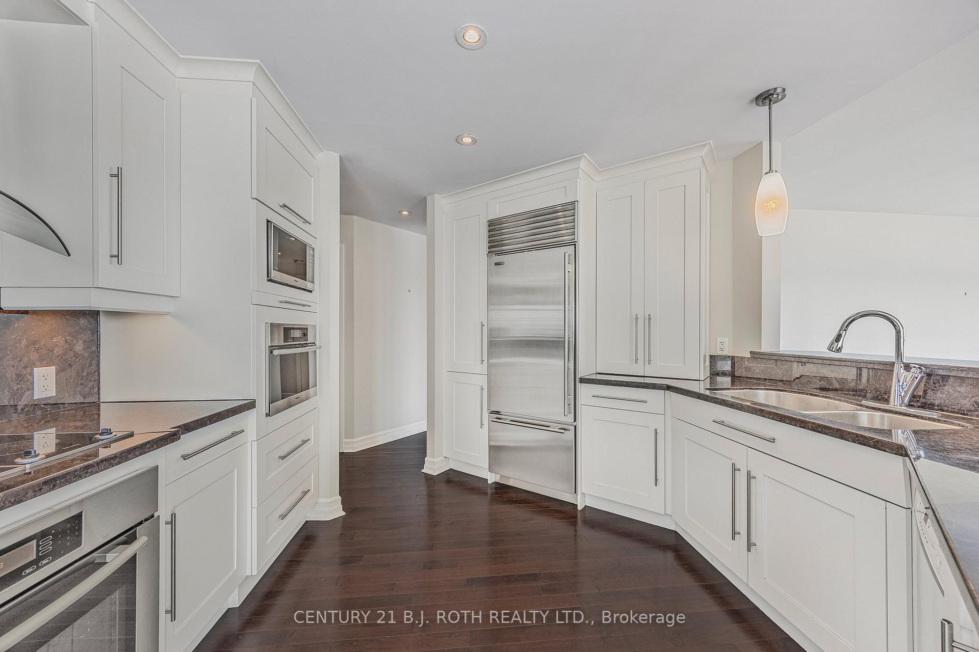 Photo 24 of Unit 803, 6 Toronto Street, Barrie, Lakeshore — HOMEH