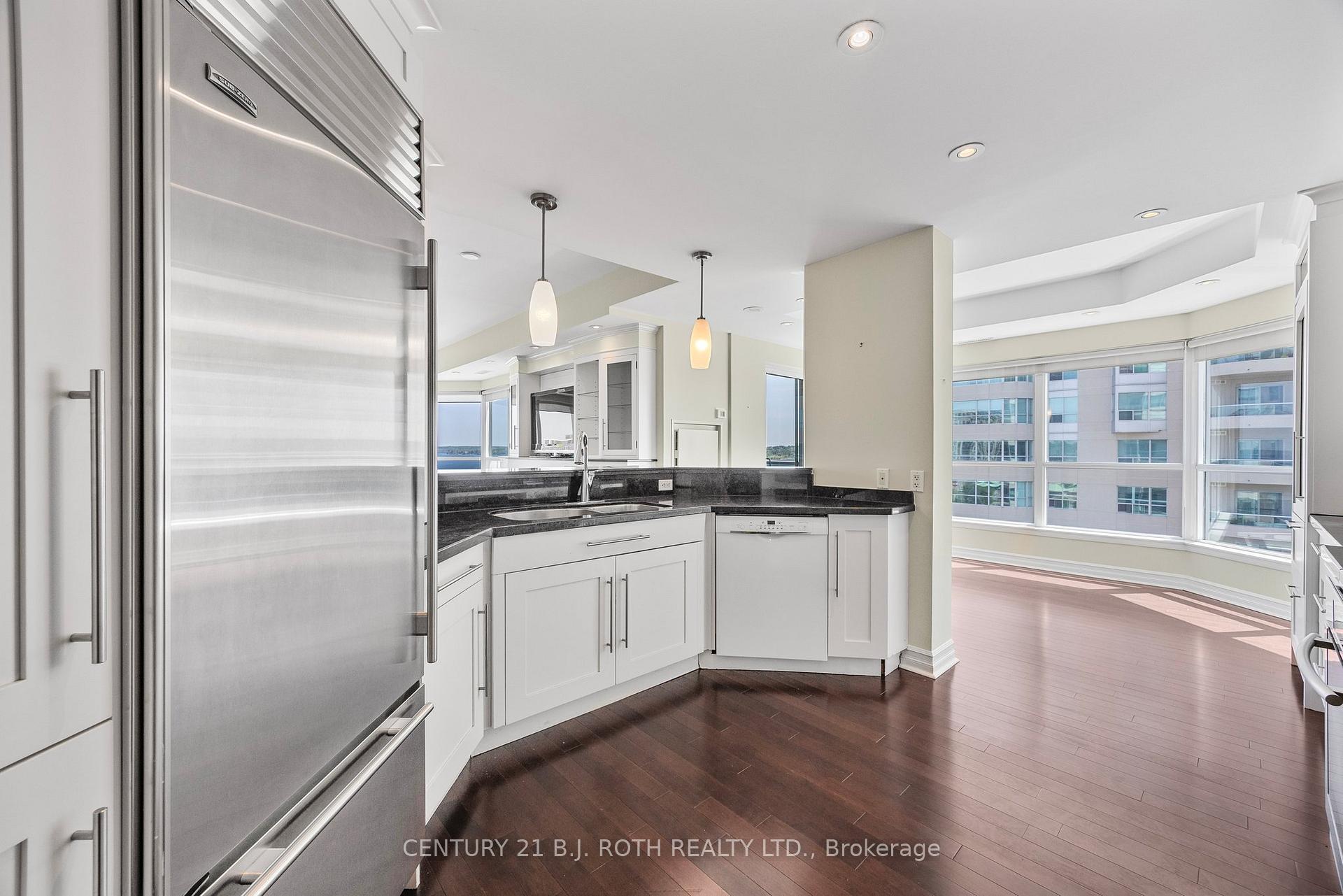 Photo 20 of Unit 803, 6 Toronto Street, Barrie, Lakeshore — HOMEH