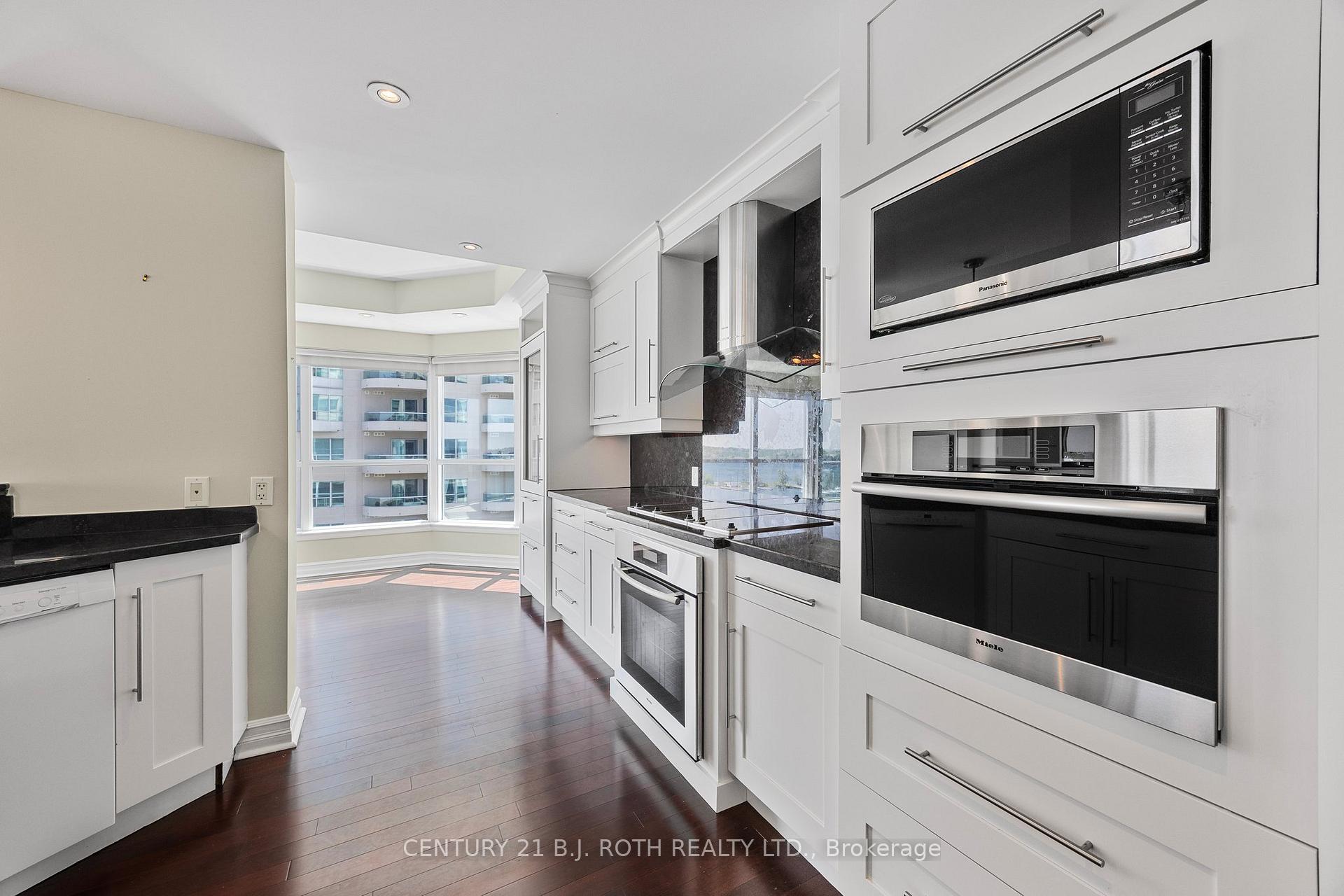Photo 22 of Unit 803, 6 Toronto Street, Barrie, Lakeshore — HOMEH