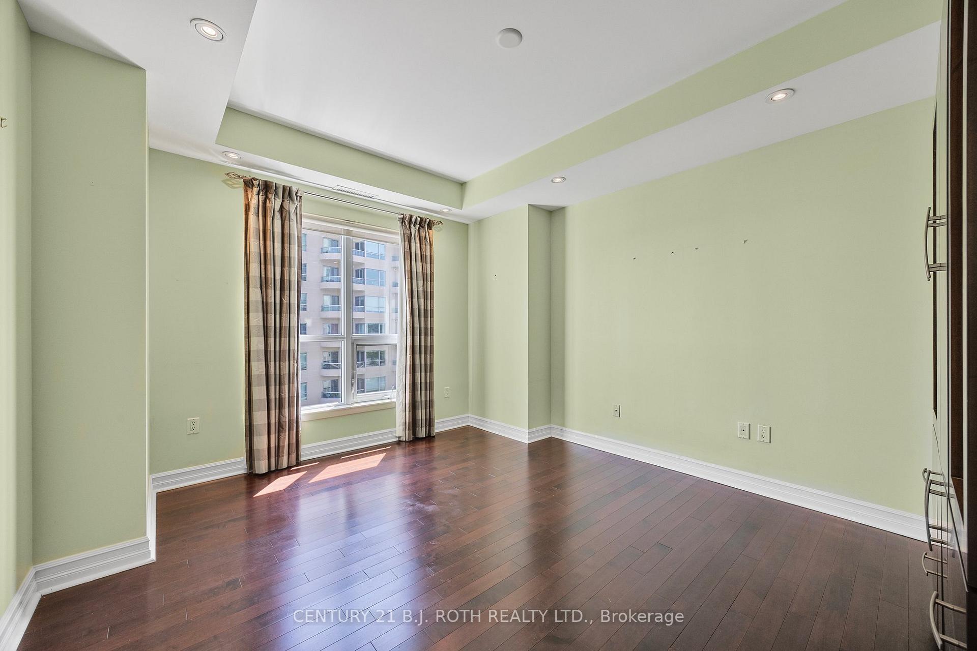 Photo 28 of Unit 803, 6 Toronto Street, Barrie, Lakeshore — HOMEH