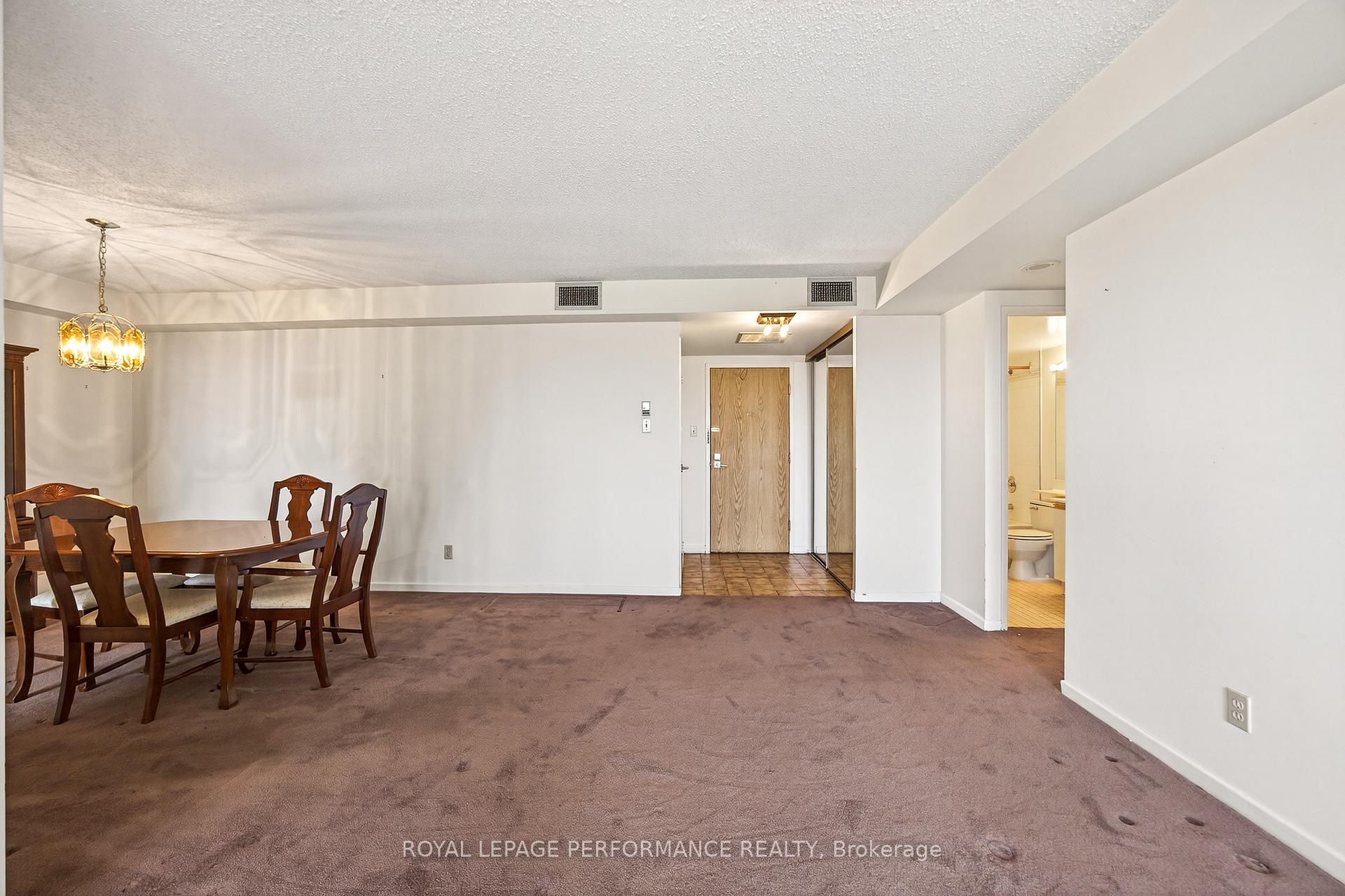 Photo 18 of Unit 2006, 1500 Riverside Drive, Ottawa, Riverview Park — HOMEH