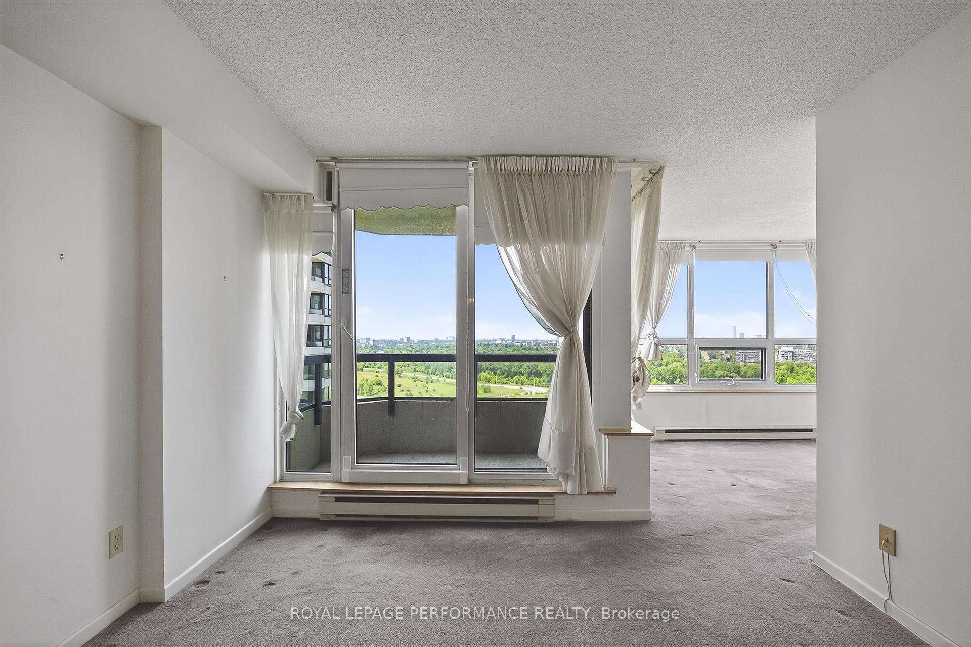 Photo 19 of Unit 2006, 1500 Riverside Drive, Ottawa, Riverview Park — HOMEH