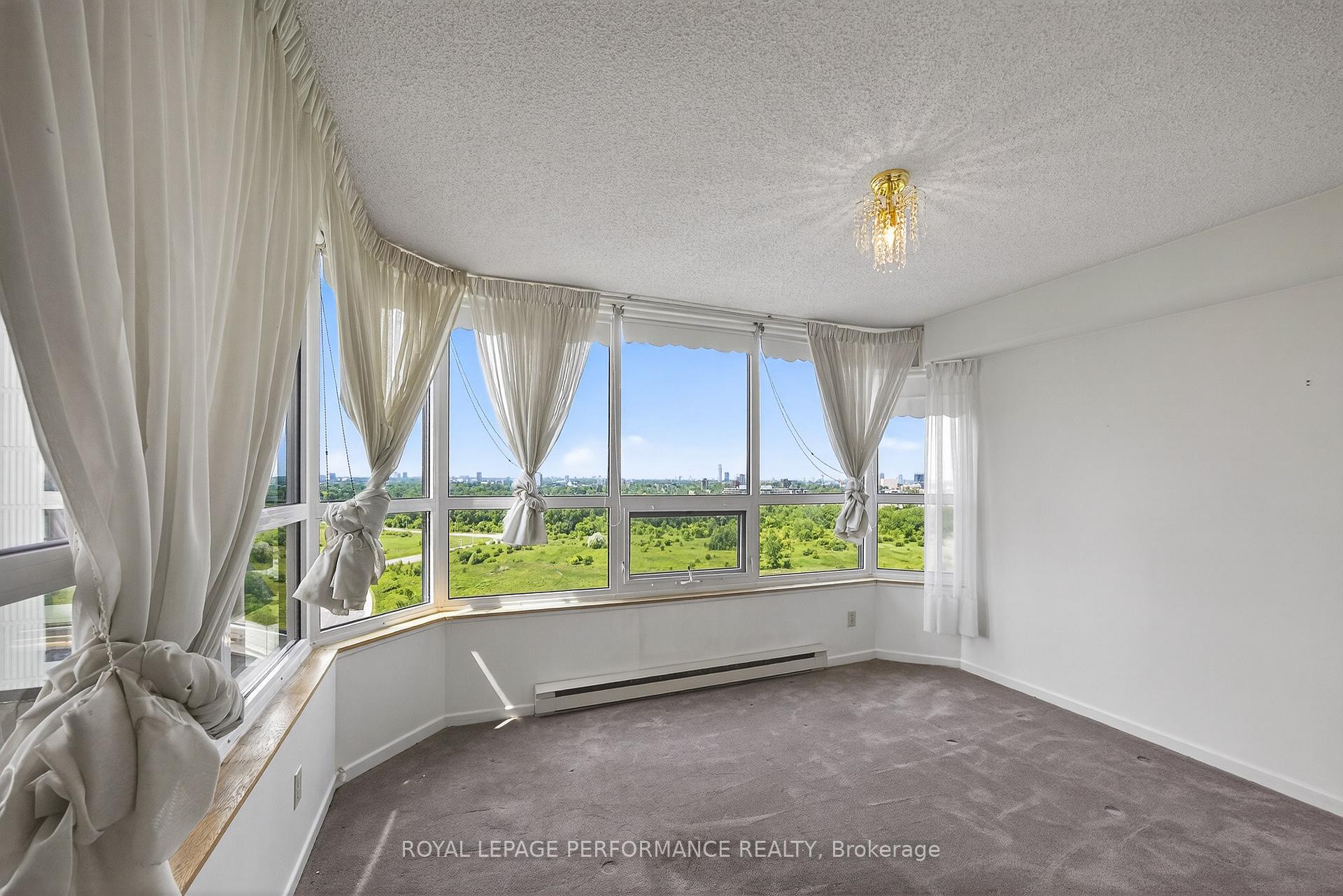 Photo 22 of Unit 2006, 1500 Riverside Drive, Ottawa, Riverview Park — HOMEH