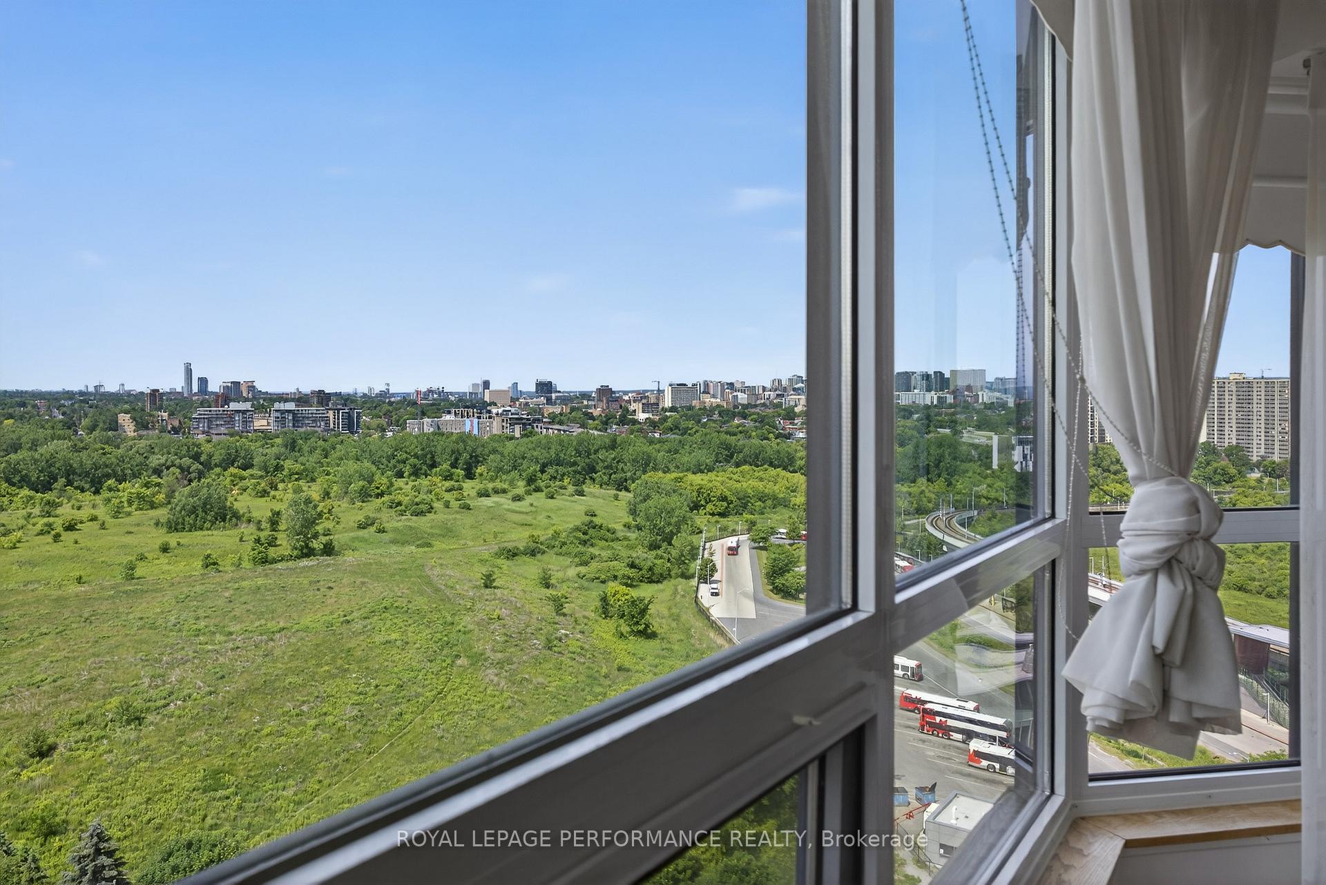 Photo 23 of Unit 2006, 1500 Riverside Drive, Ottawa, Riverview Park — HOMEH