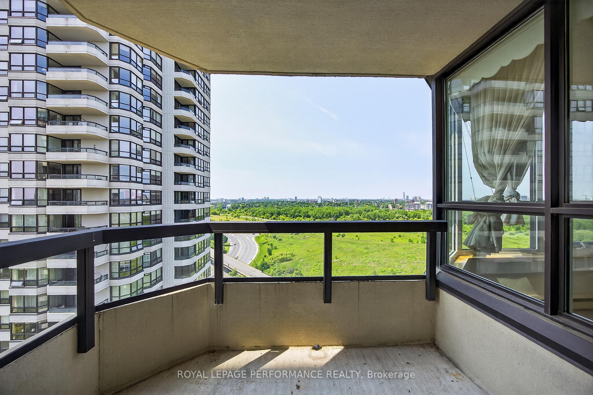 Photo 36 of Unit 2006, 1500 Riverside Drive, Ottawa, Riverview Park — HOMEH