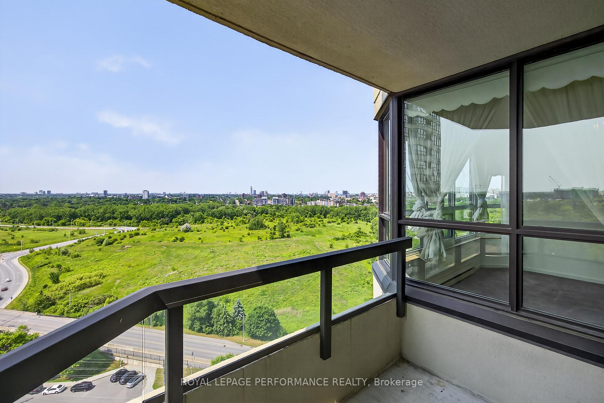 Photo 37 of Unit 2006, 1500 Riverside Drive, Ottawa, Riverview Park — HOMEH