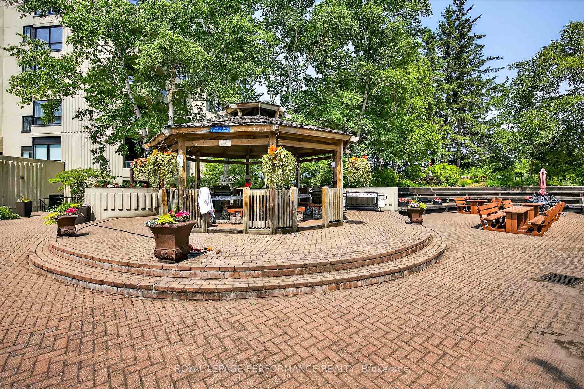 Photo 45 of Unit 2006, 1500 Riverside Drive, Ottawa, Riverview Park — HOMEH