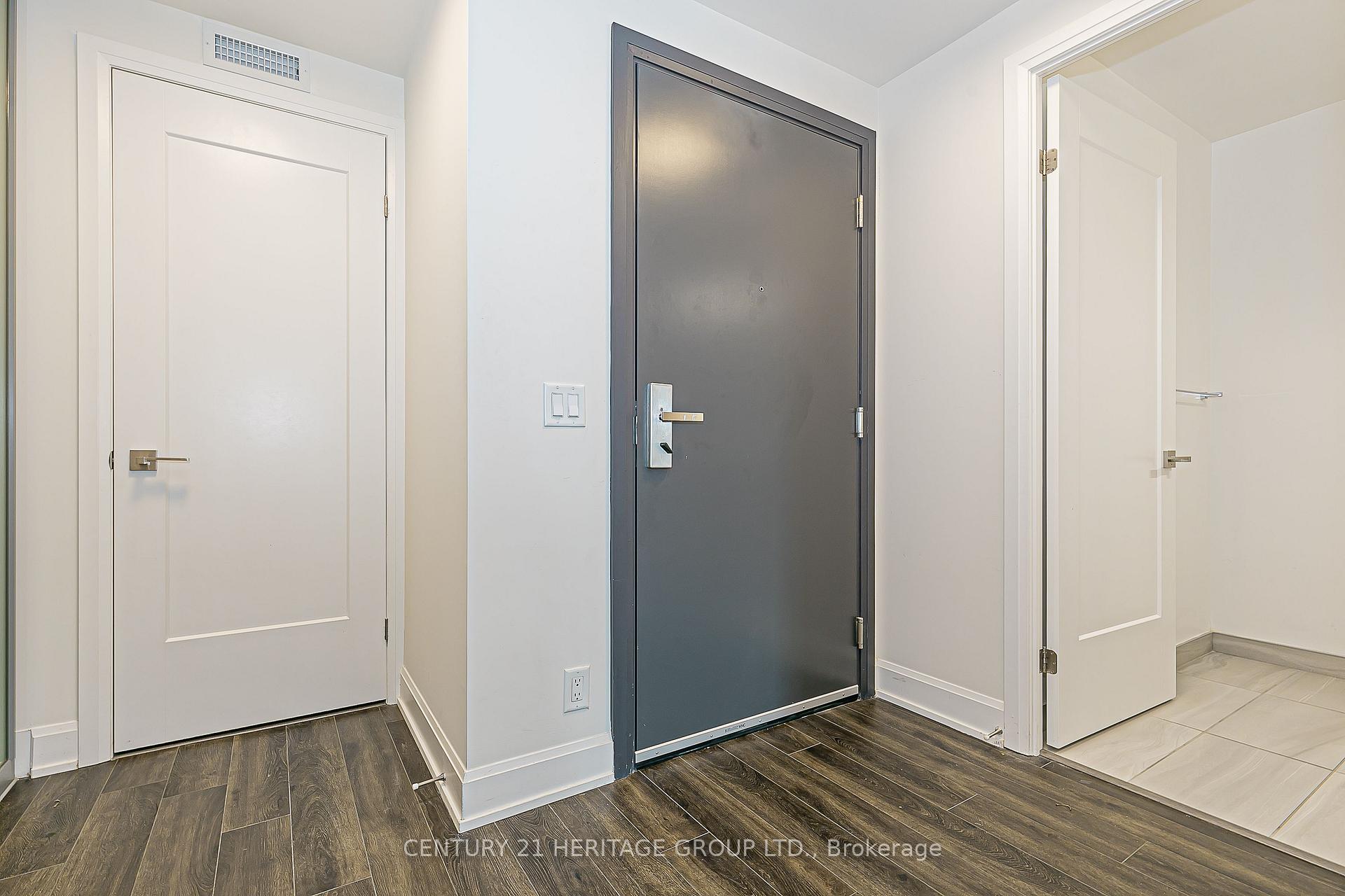 Photo 11 of Unit 1703, 12 Gandhi Lane, Markham, Commerce Valley — HOMEH