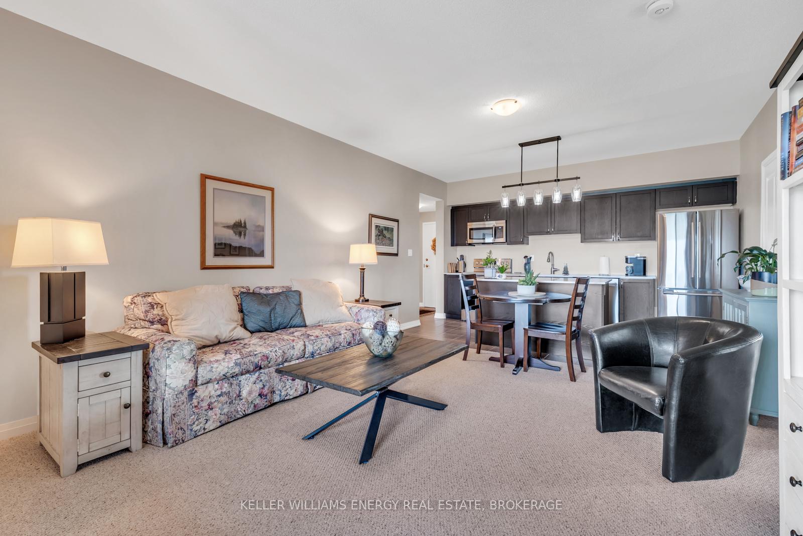 Photo 7 of Unit 309, 299 Cundles Road E, Barrie, Little Lake — HOMEH