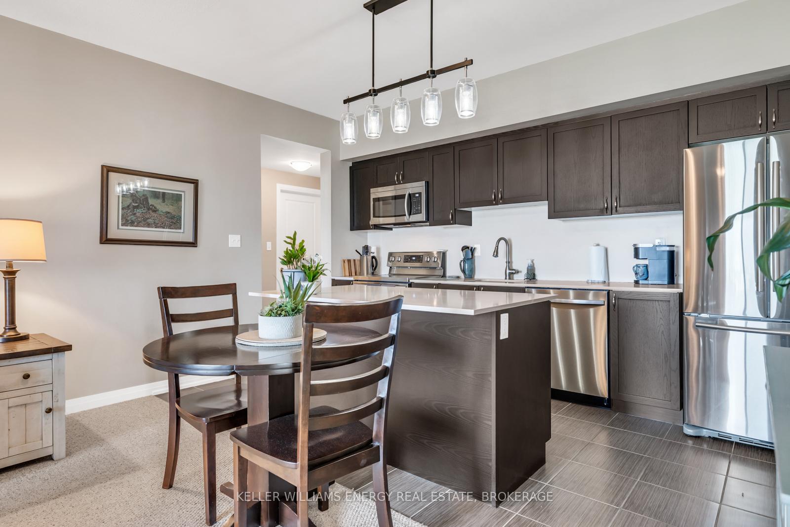 Photo 13 of Unit 309, 299 Cundles Road E, Barrie, Little Lake — HOMEH