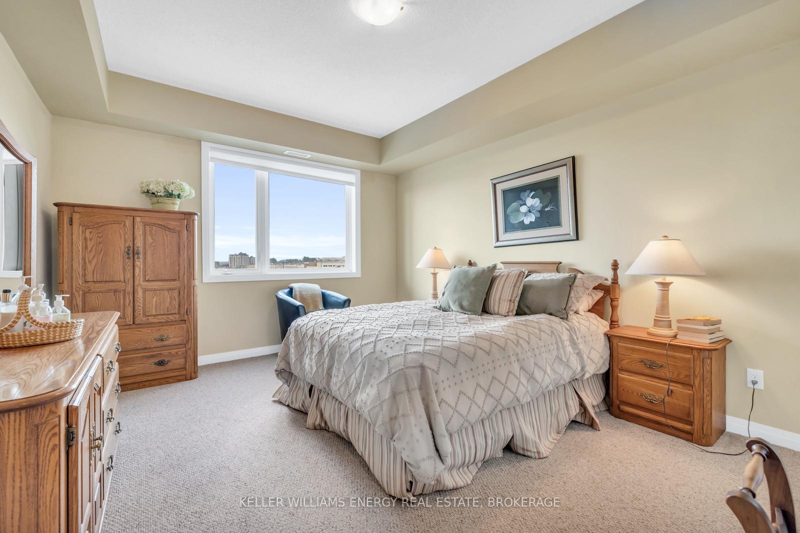 Photo 24 of Unit 309, 299 Cundles Road E, Barrie, Little Lake — HOMEH