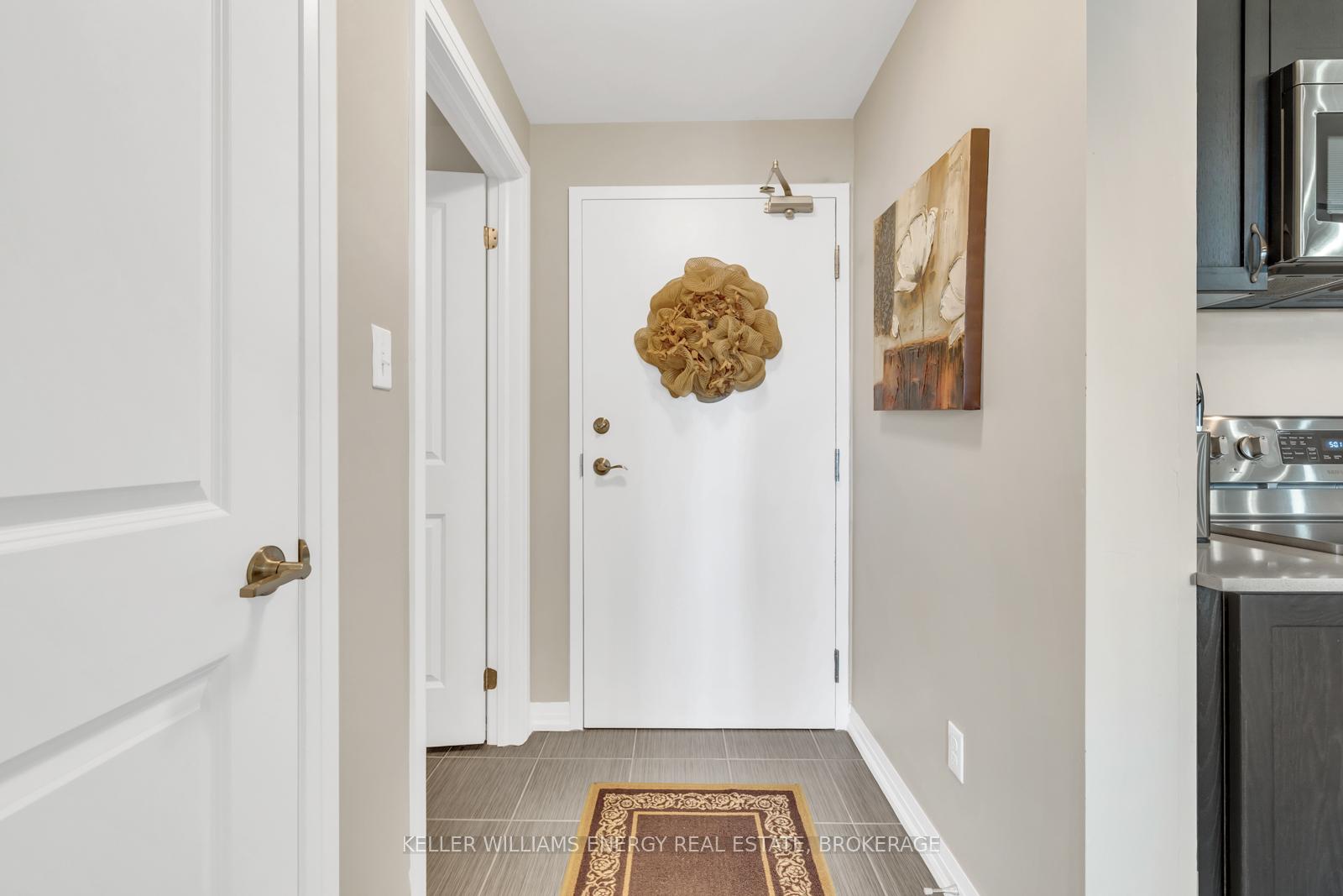 Photo 16 of Unit 309, 299 Cundles Road E, Barrie, Little Lake — HOMEH