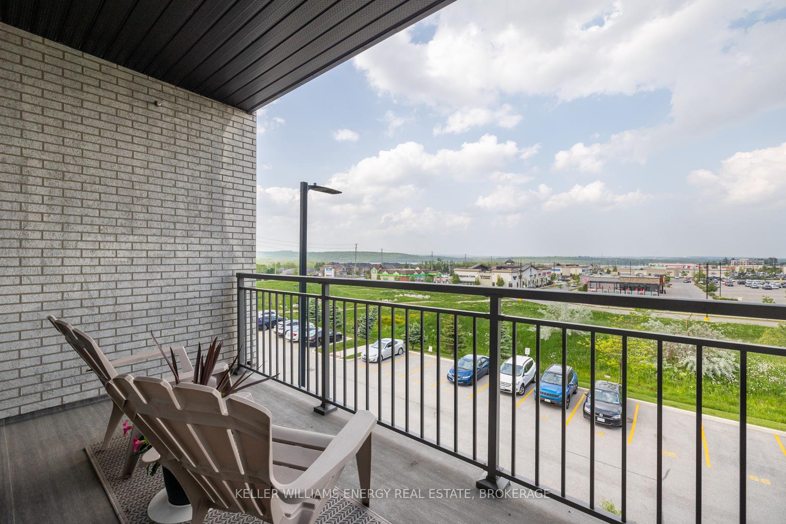 Photo 22 of Unit 309, 299 Cundles Road E, Barrie, Little Lake — HOMEH