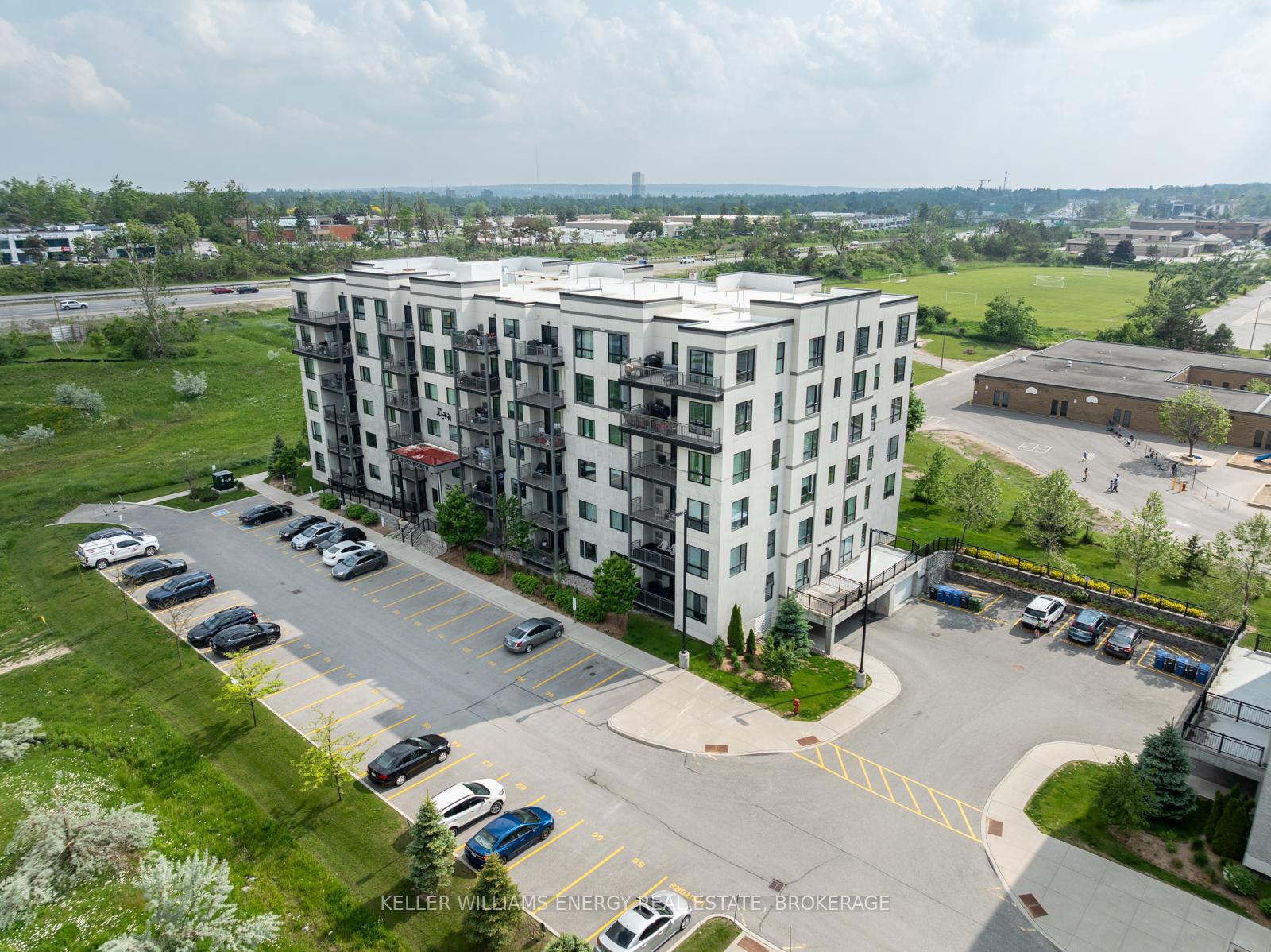 Photo 31 of Unit 309, 299 Cundles Road E, Barrie, Little Lake — HOMEH