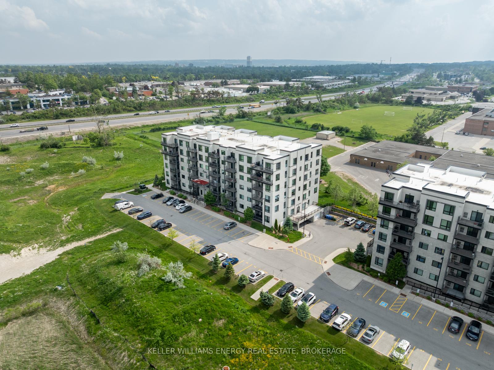 Photo 28 of Unit 309, 299 Cundles Road E, Barrie, Little Lake — HOMEH