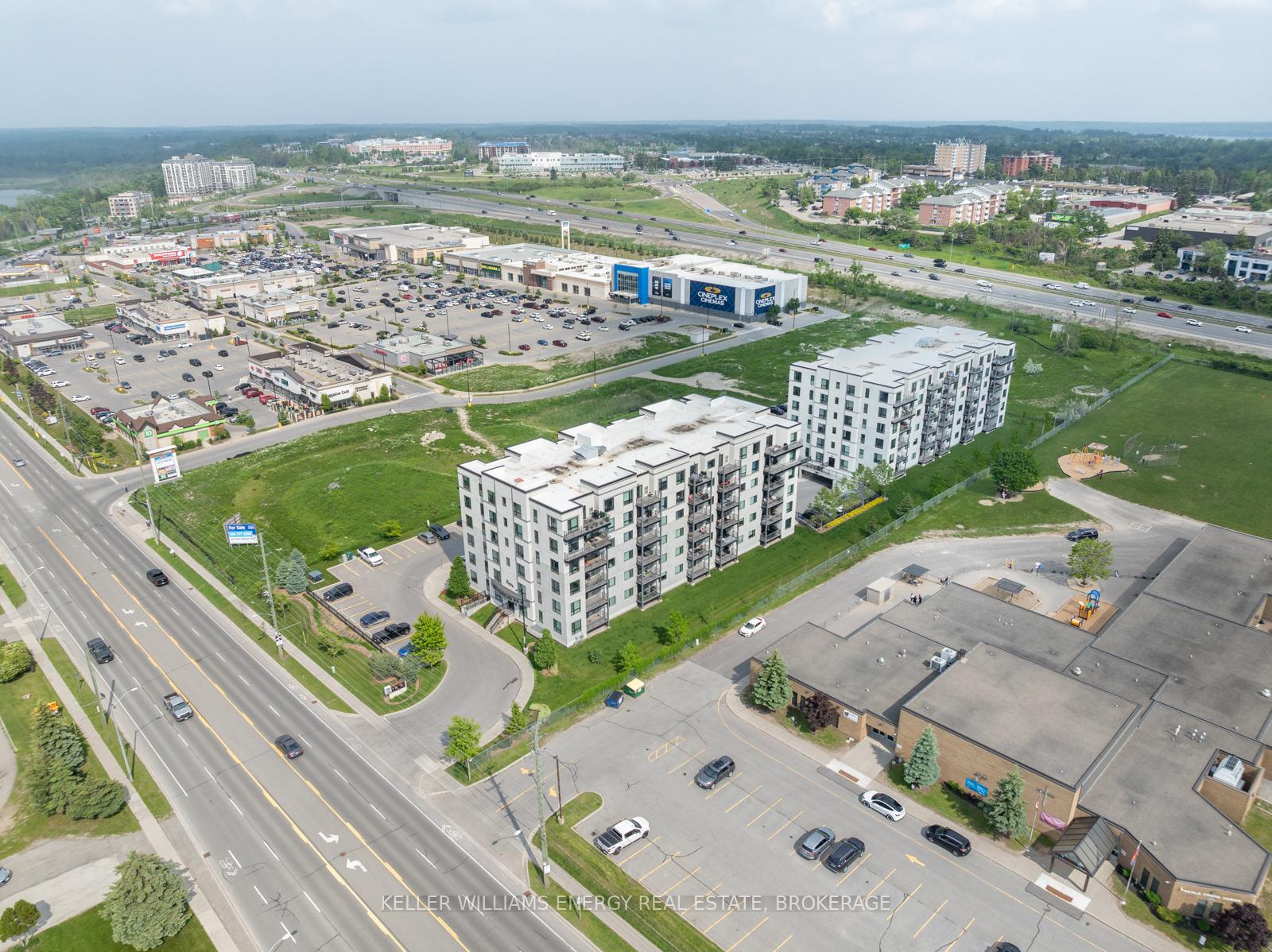 Photo 35 of Unit 309, 299 Cundles Road E, Barrie, Little Lake — HOMEH