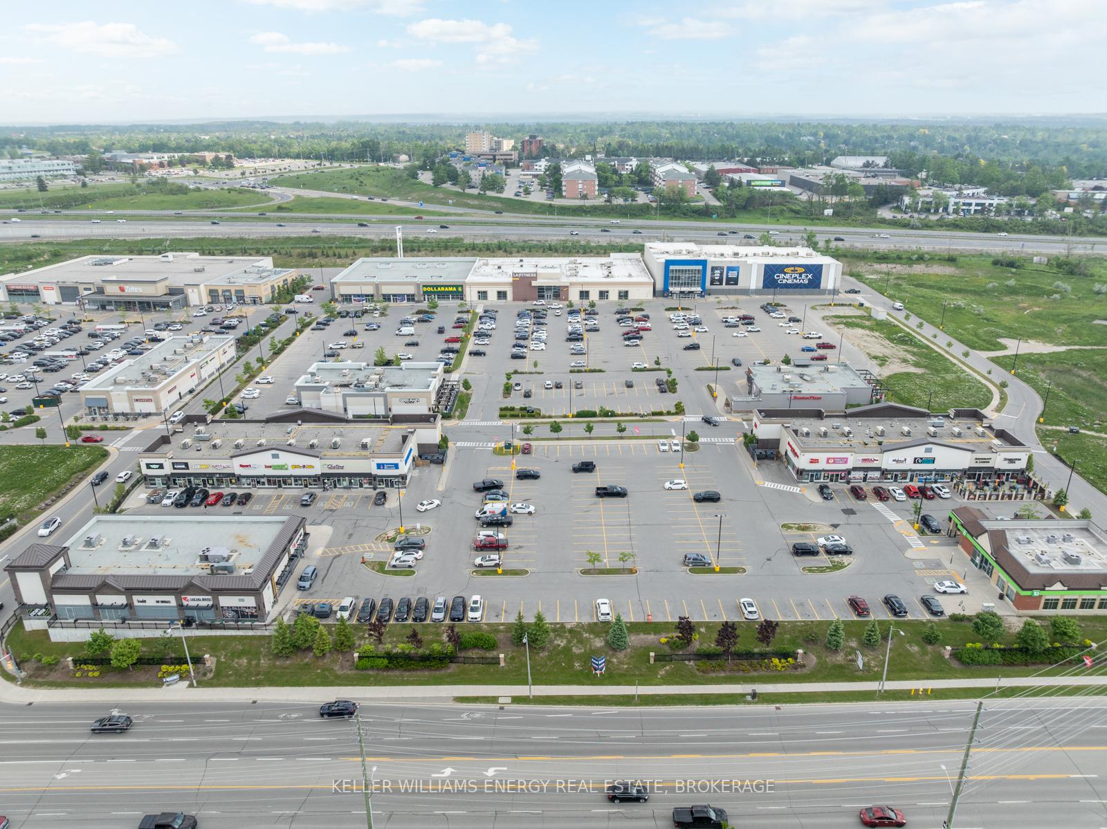 Photo 34 of Unit 309, 299 Cundles Road E, Barrie, Little Lake — HOMEH
