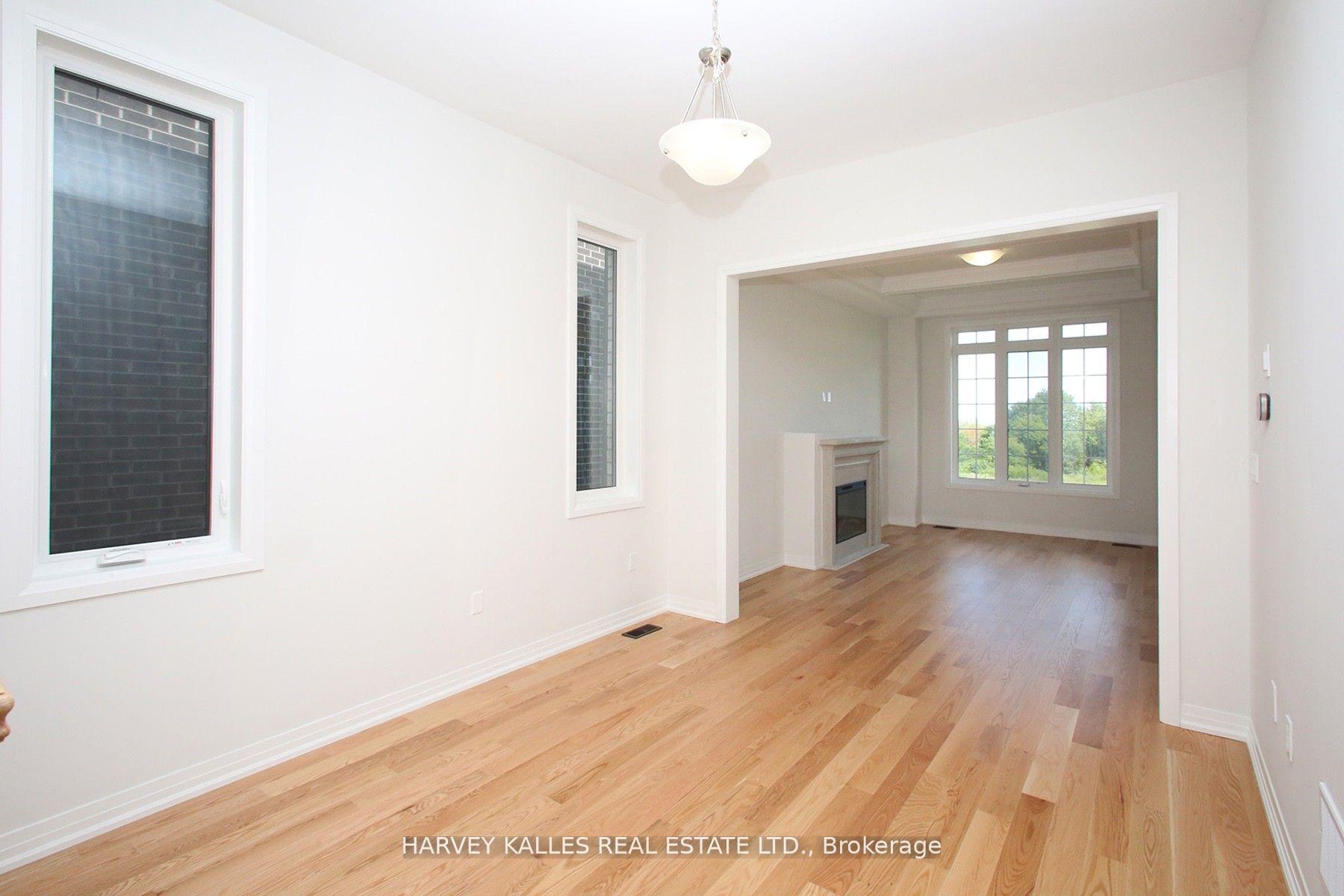 Photo 21 of 1077 Zircon Manor, Pickering, Rural Pickering — HOMEH