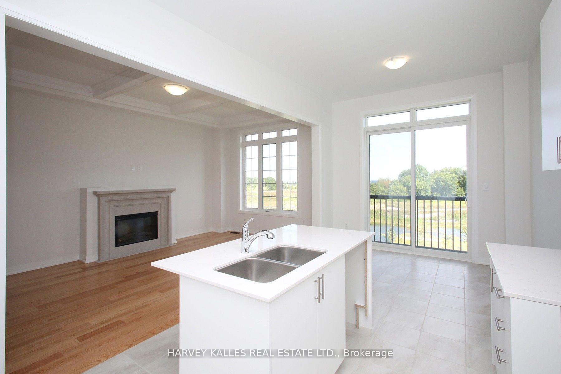 Photo 13 of 1077 Zircon Manor, Pickering, Rural Pickering — HOMEH