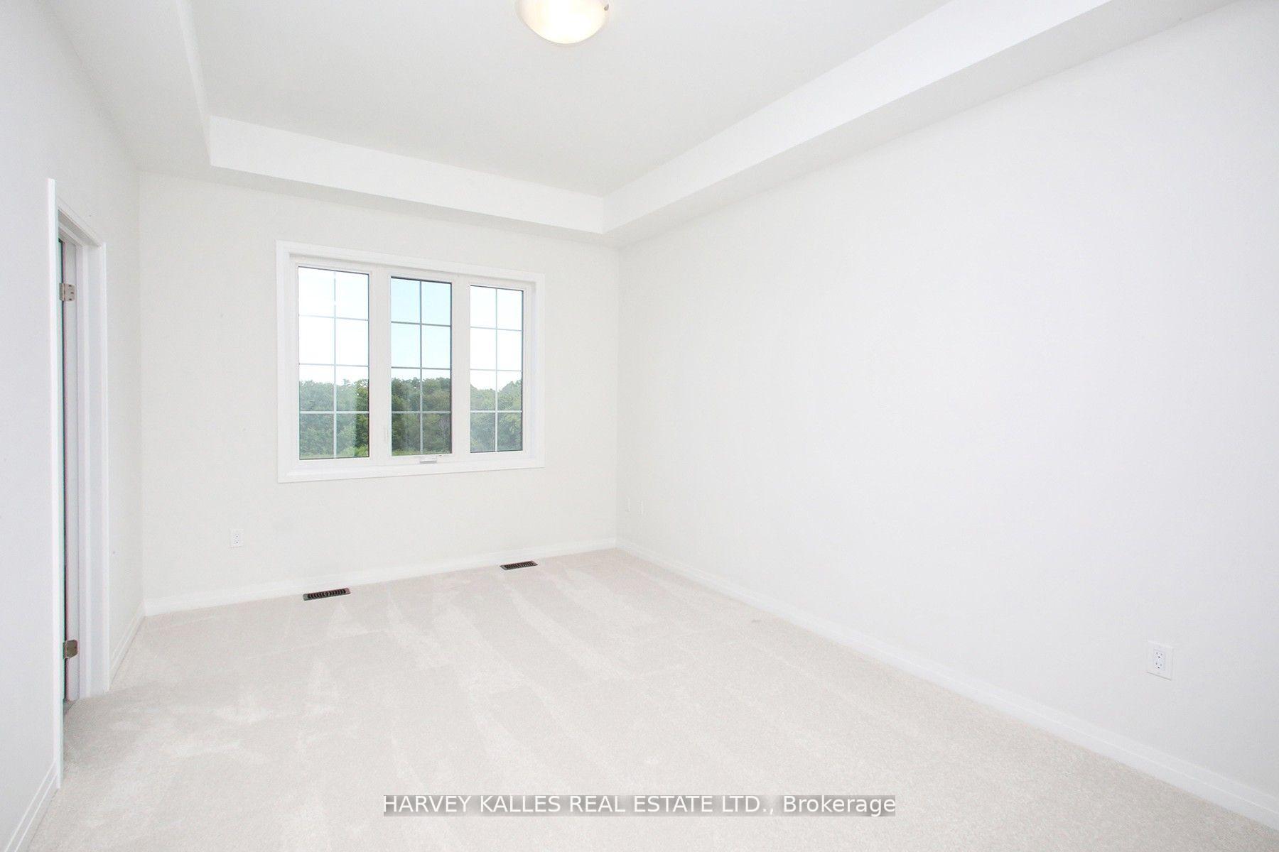 Photo 18 of 1077 Zircon Manor, Pickering, Rural Pickering — HOMEH
