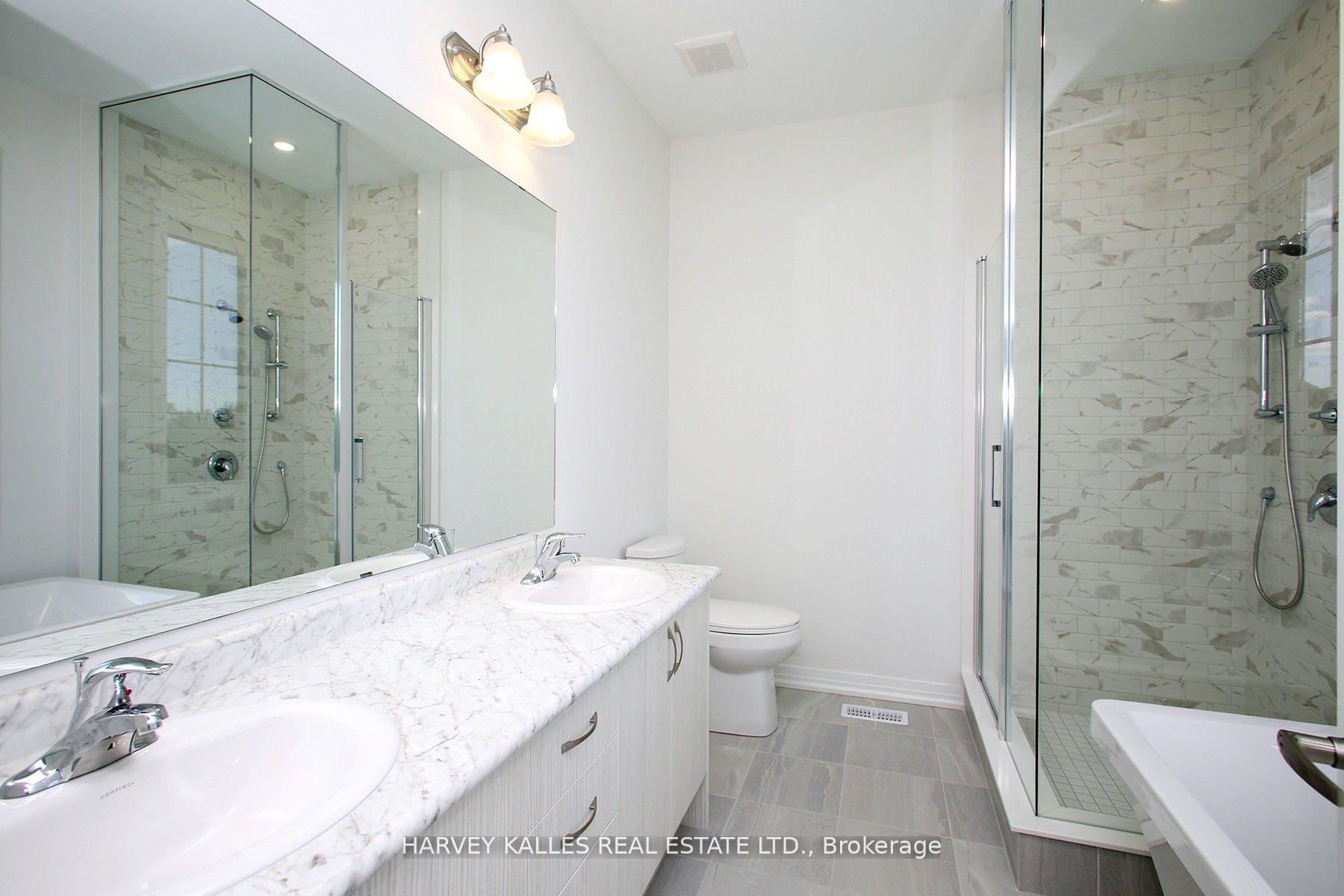 Photo 19 of 1077 Zircon Manor, Pickering, Rural Pickering — HOMEH
