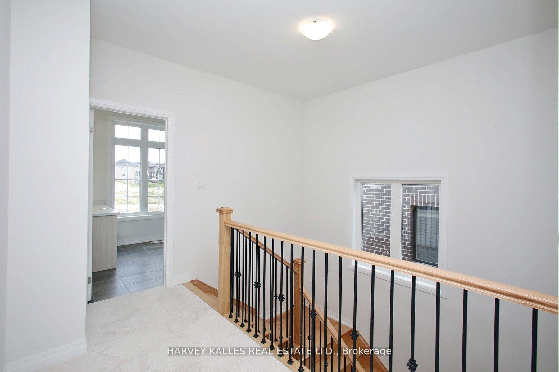 Photo 25 of 1077 Zircon Manor, Pickering, Rural Pickering — HOMEH