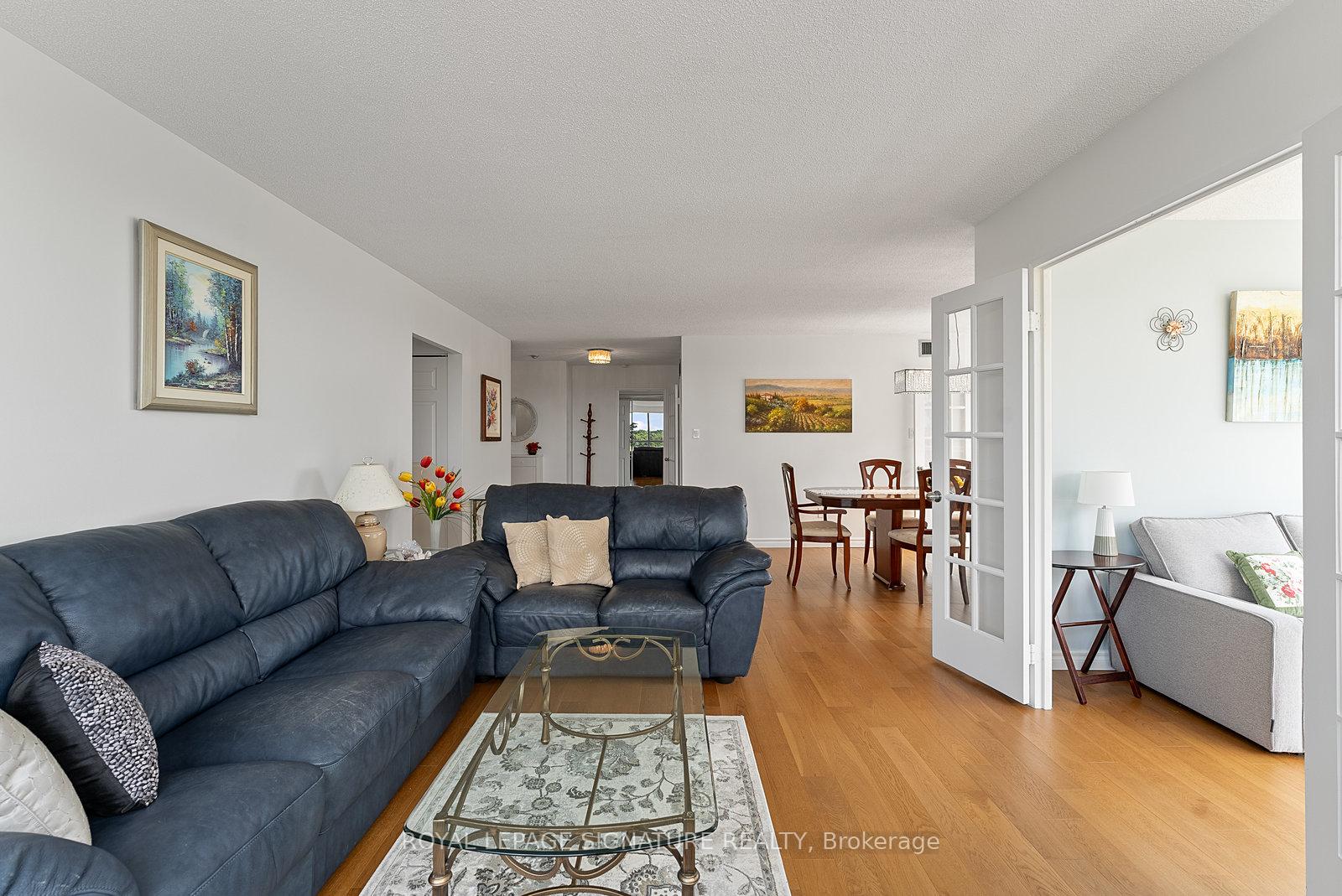 Photo 6 of Unit 524, 25 Austin Drive, Markham, Markville — HOMEH