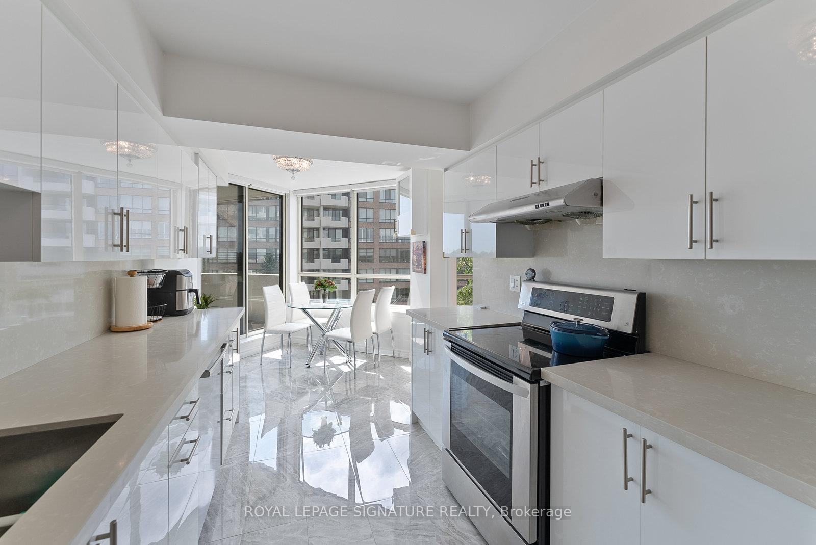 Photo 3 of Unit 524, 25 Austin Drive, Markham, Markville — HOMEH