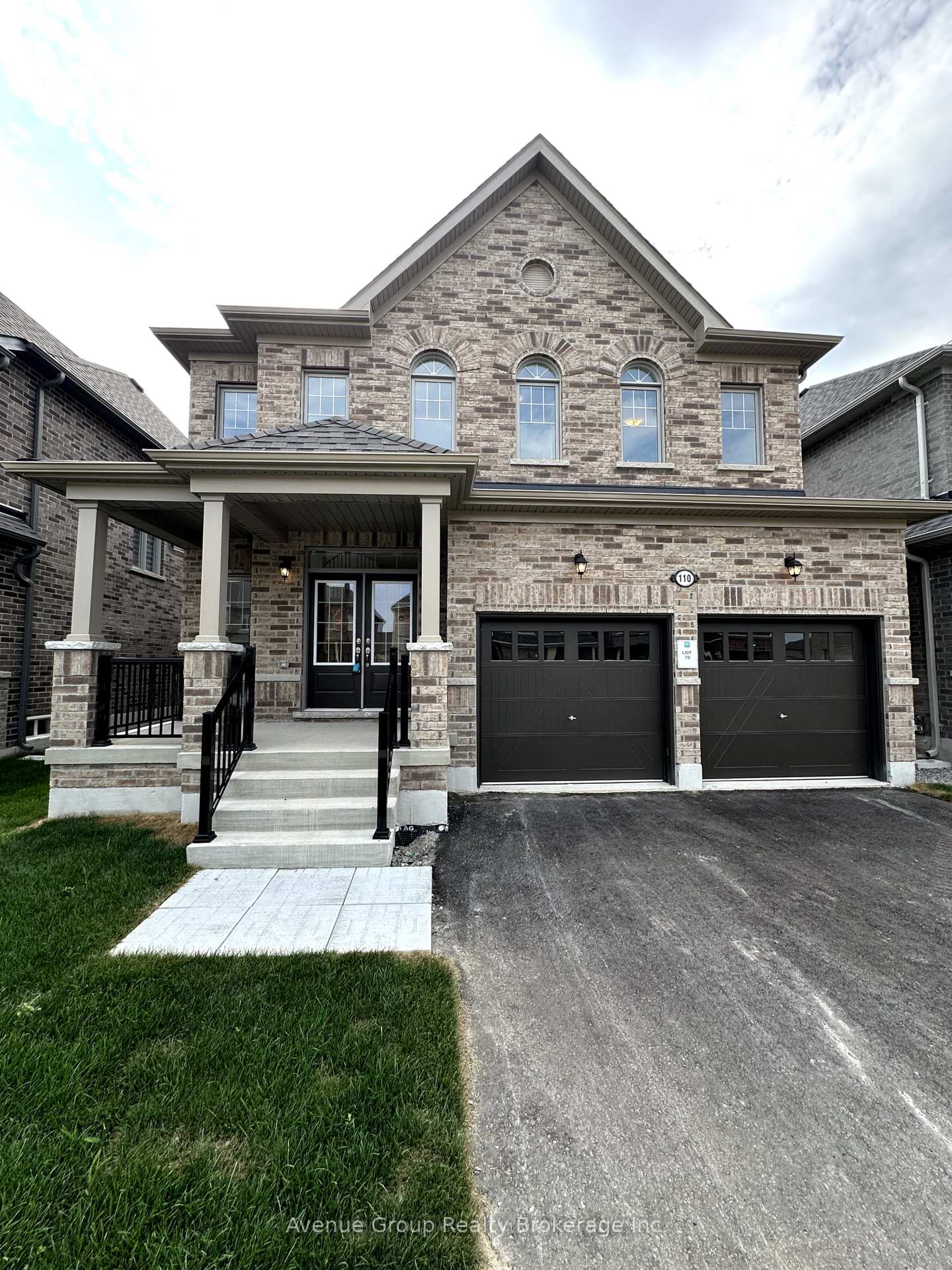 Front of 110 North Garden Boulevard