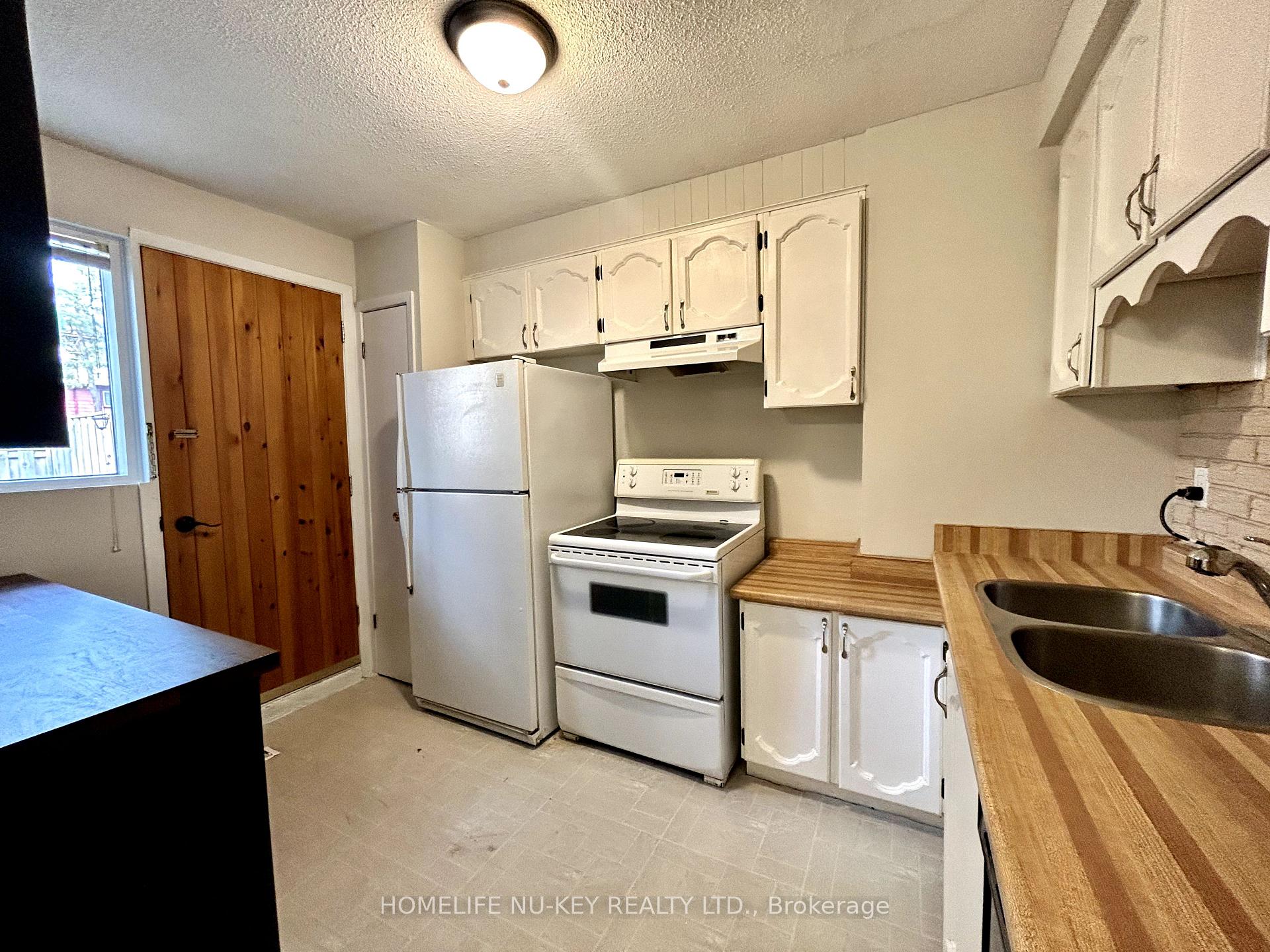 Photo 11 of Unit D4, 63 Ferris Lane, Barrie, Cundles East — HOMEH