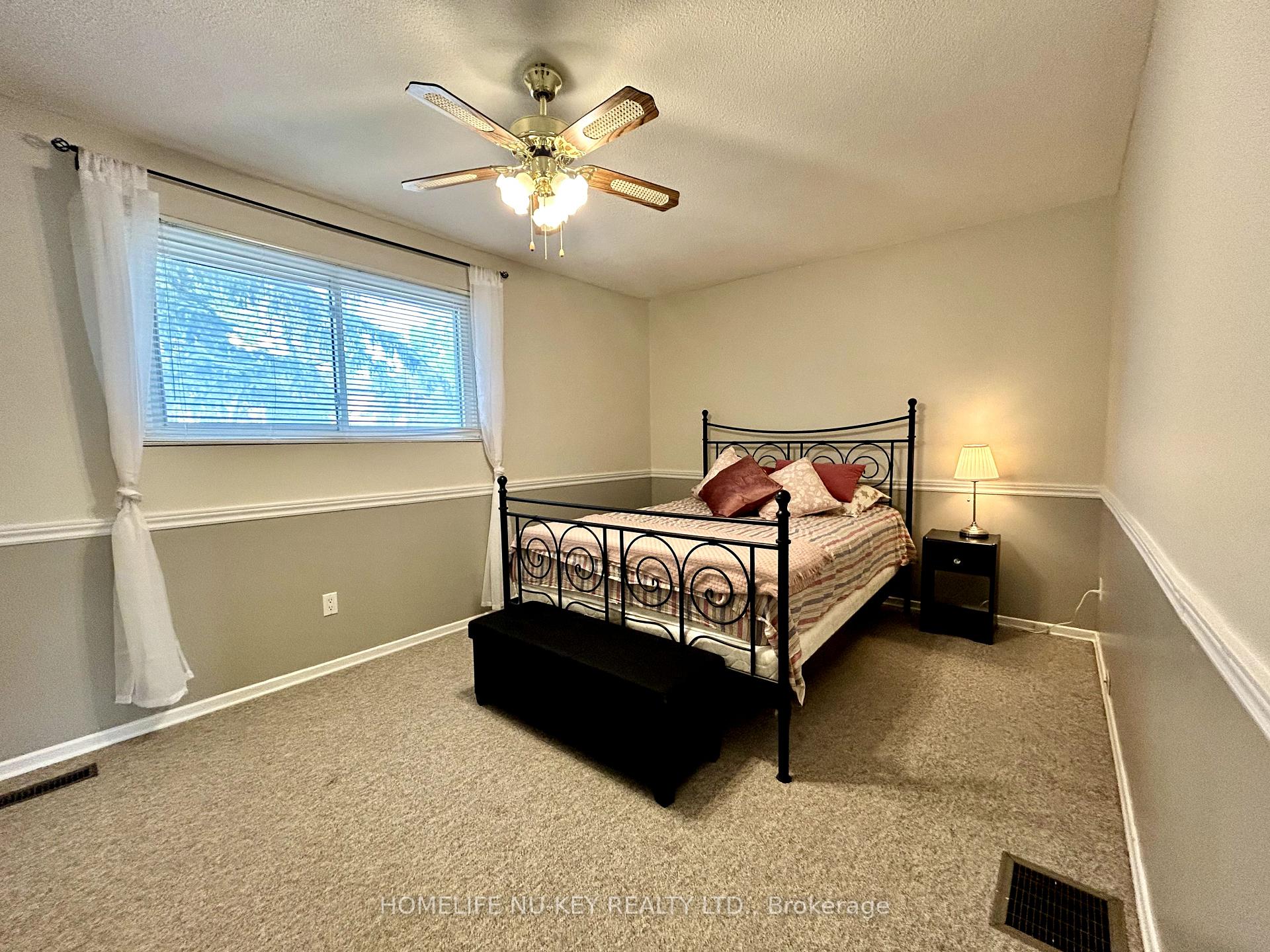 Photo 12 of Unit D4, 63 Ferris Lane, Barrie, Cundles East — HOMEH