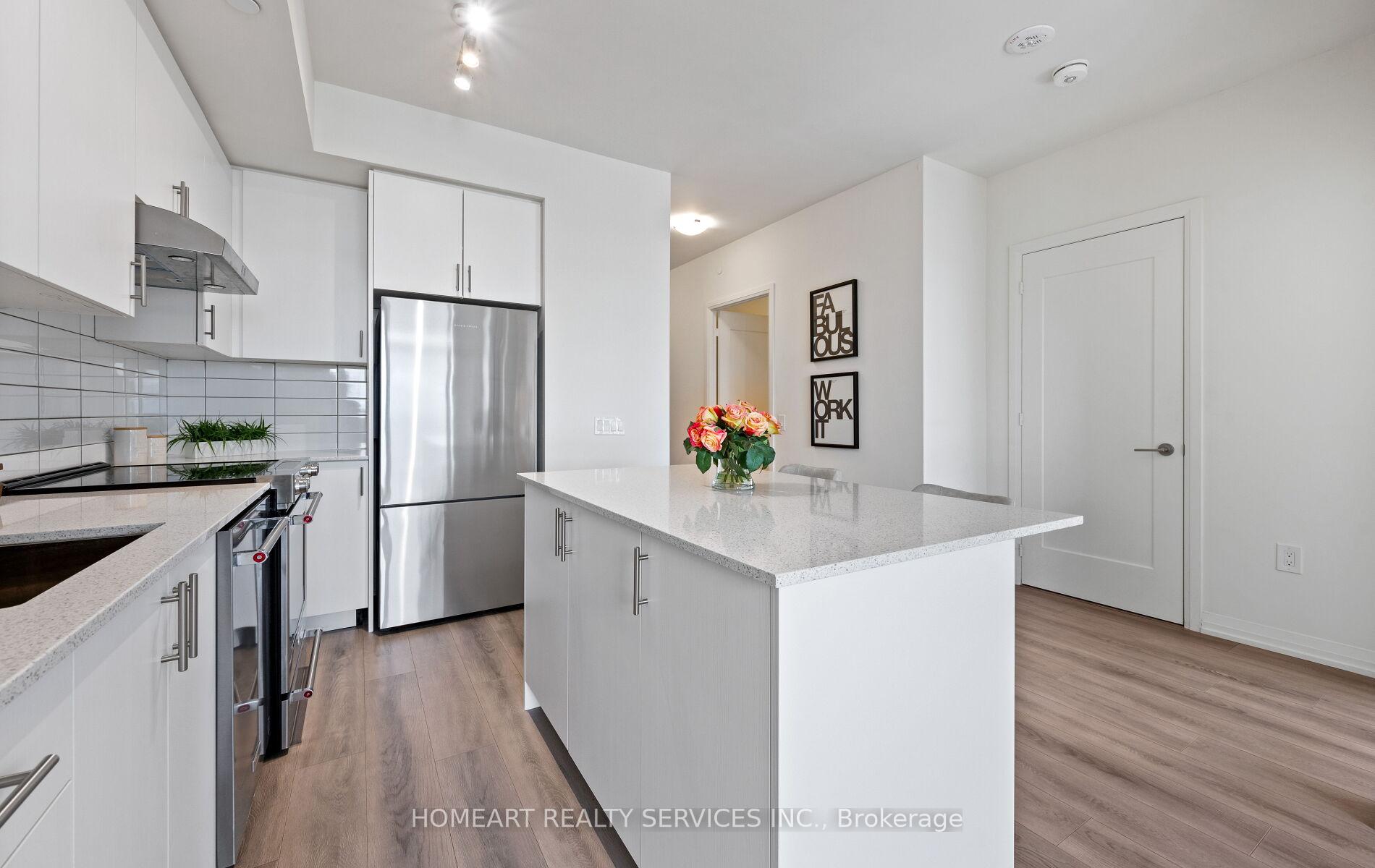 Photo 9 of Unit 2023, 9000 Jane Street, Vaughan, Vellore Village — HOMEH