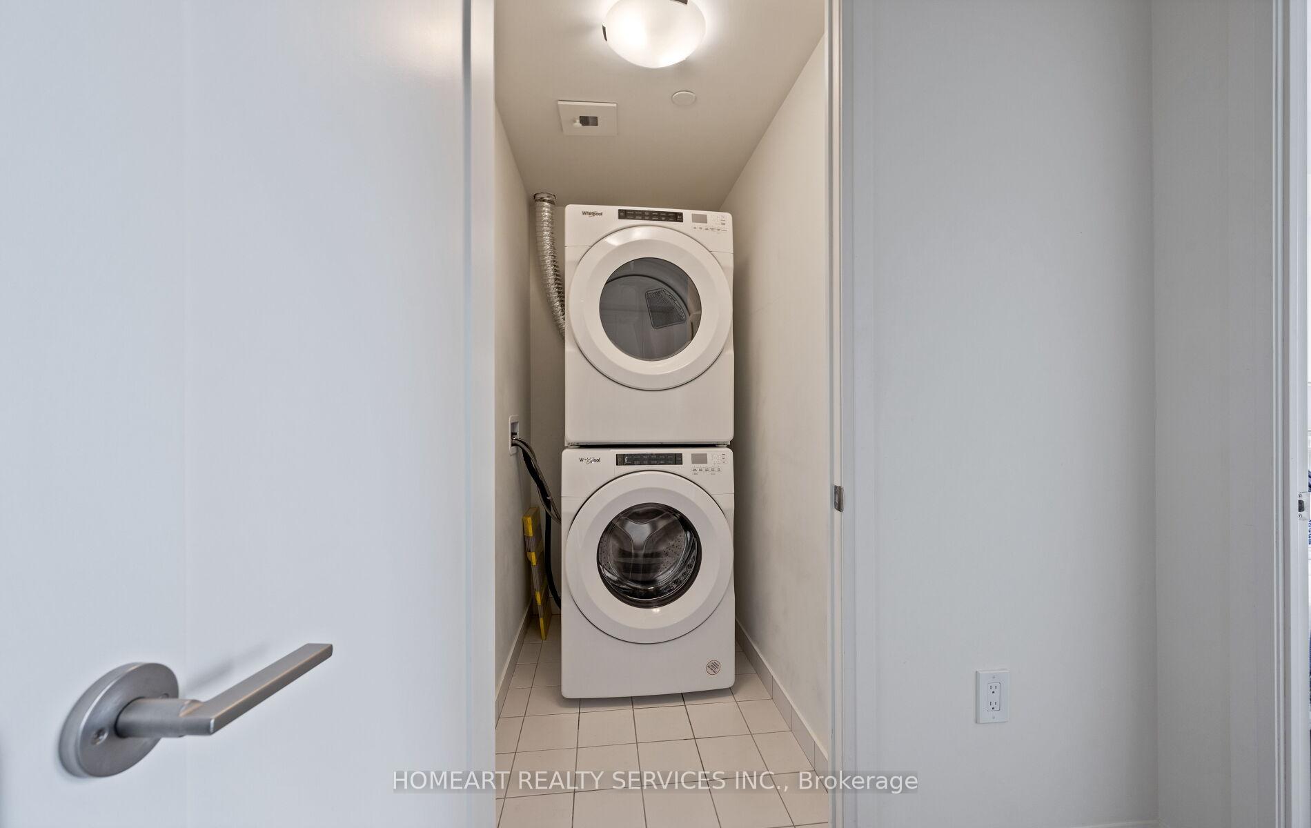 Photo 17 of Unit 2023, 9000 Jane Street, Vaughan, Vellore Village — HOMEH