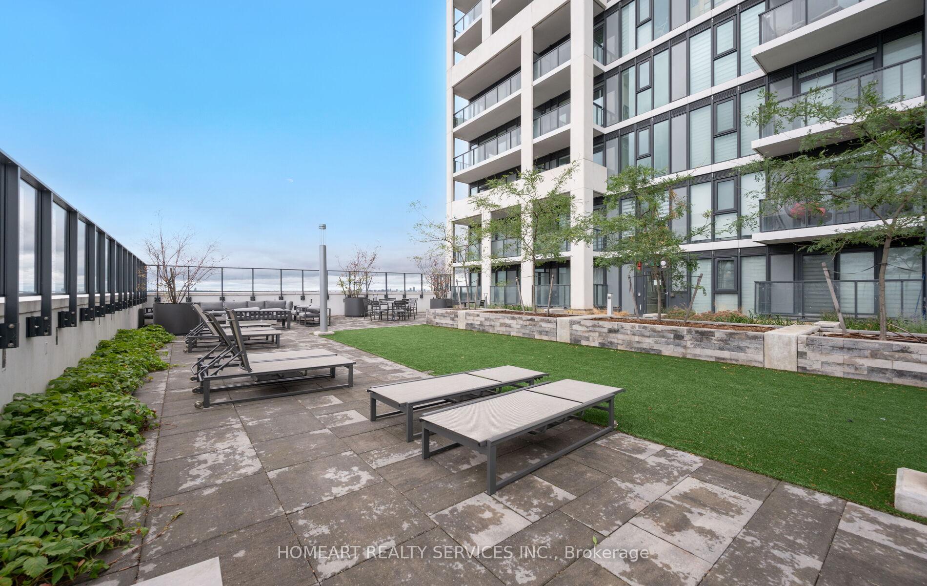 Photo 38 of Unit 2023, 9000 Jane Street, Vaughan, Vellore Village — HOMEH