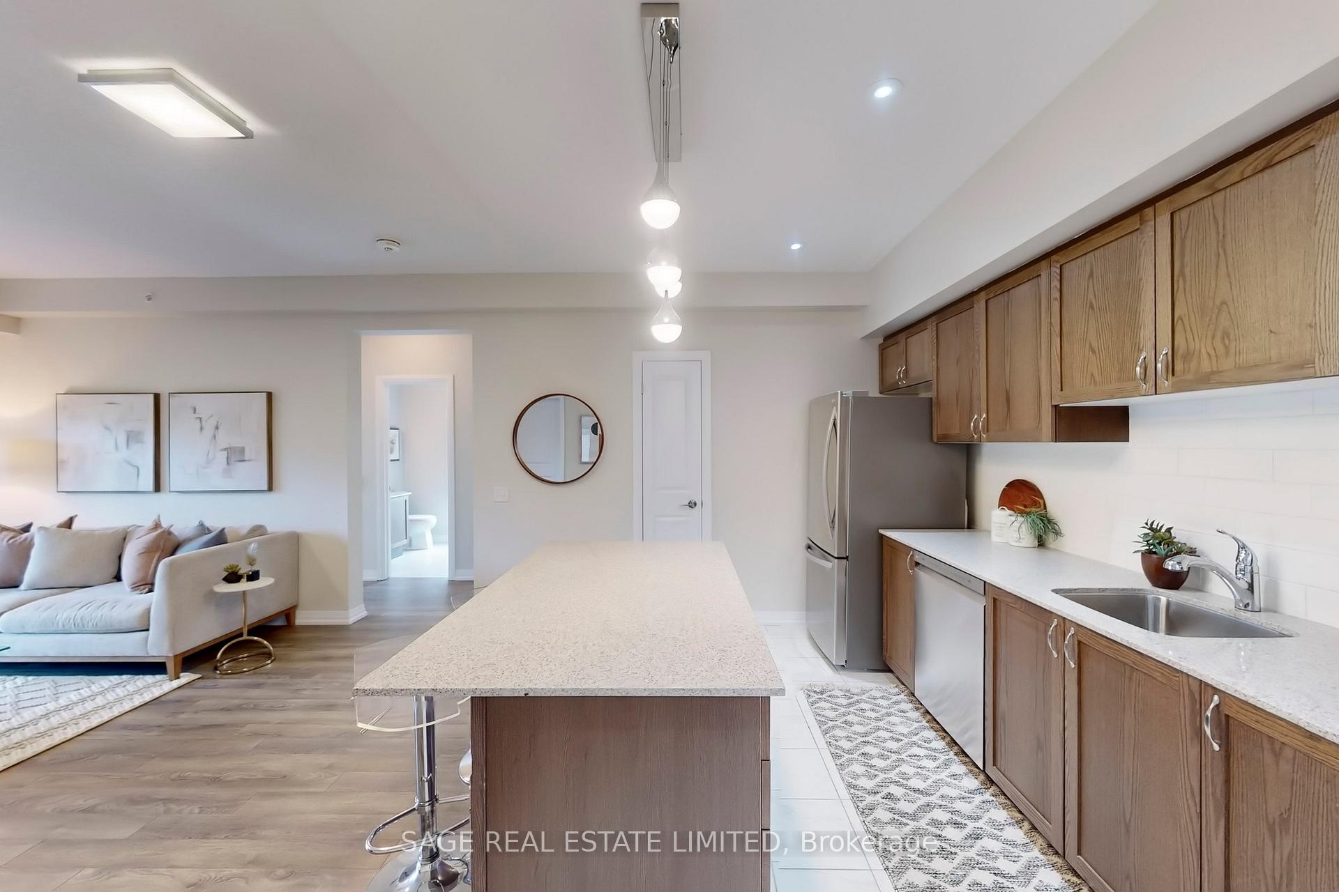 Photo 5 of Unit 310, 300 Essa Road, Barrie, 400 West — HOMEH