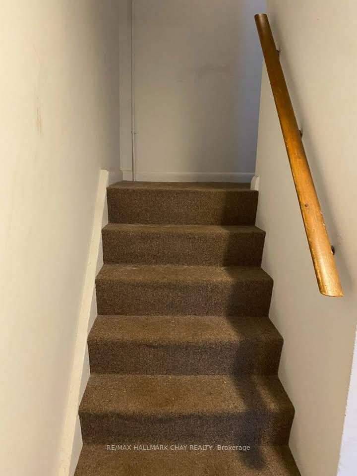 Photo 3 of Unit 2, 153 St Vincent Street, Barrie, Codrington — HOMEH