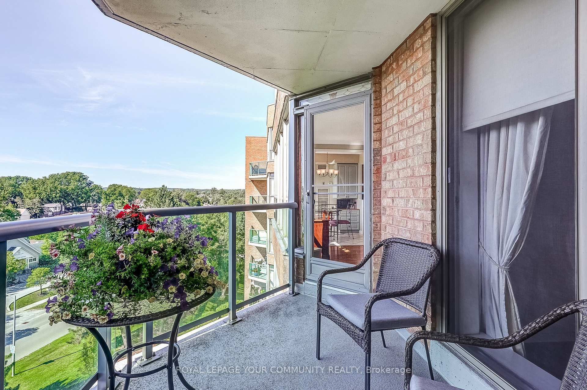 Photo 19 of Unit 604, 14924 Yonge Street S, Aurora, Aurora Highlands — HOMEH