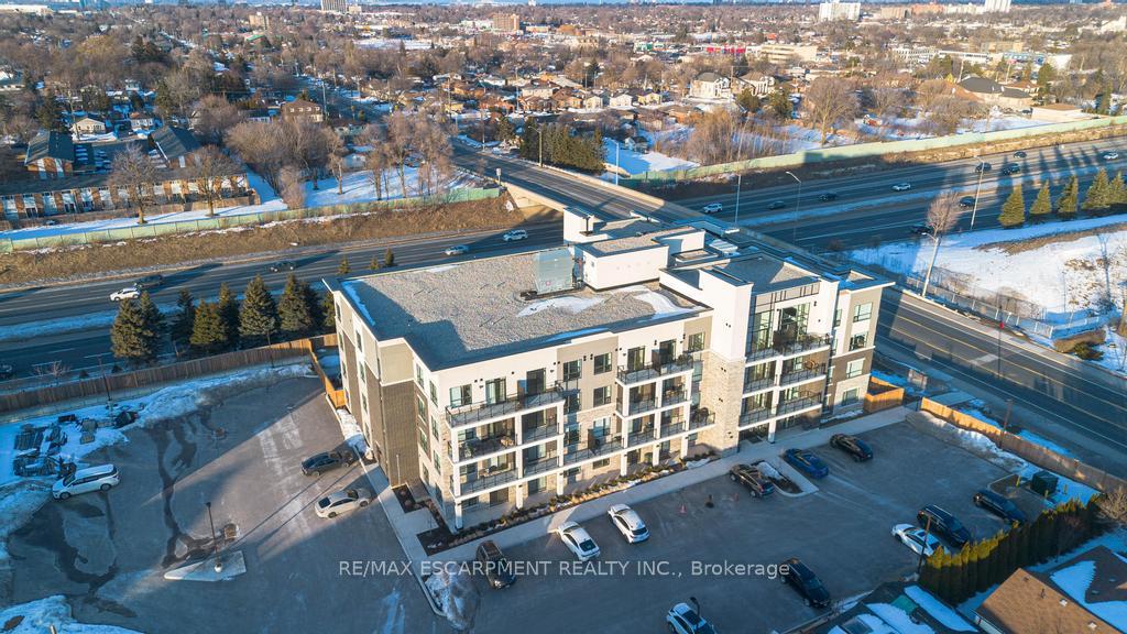 Photo 7 of Unit 106, 120 Springvalley Crescent, Hamilton, Kernighan — HOMEH