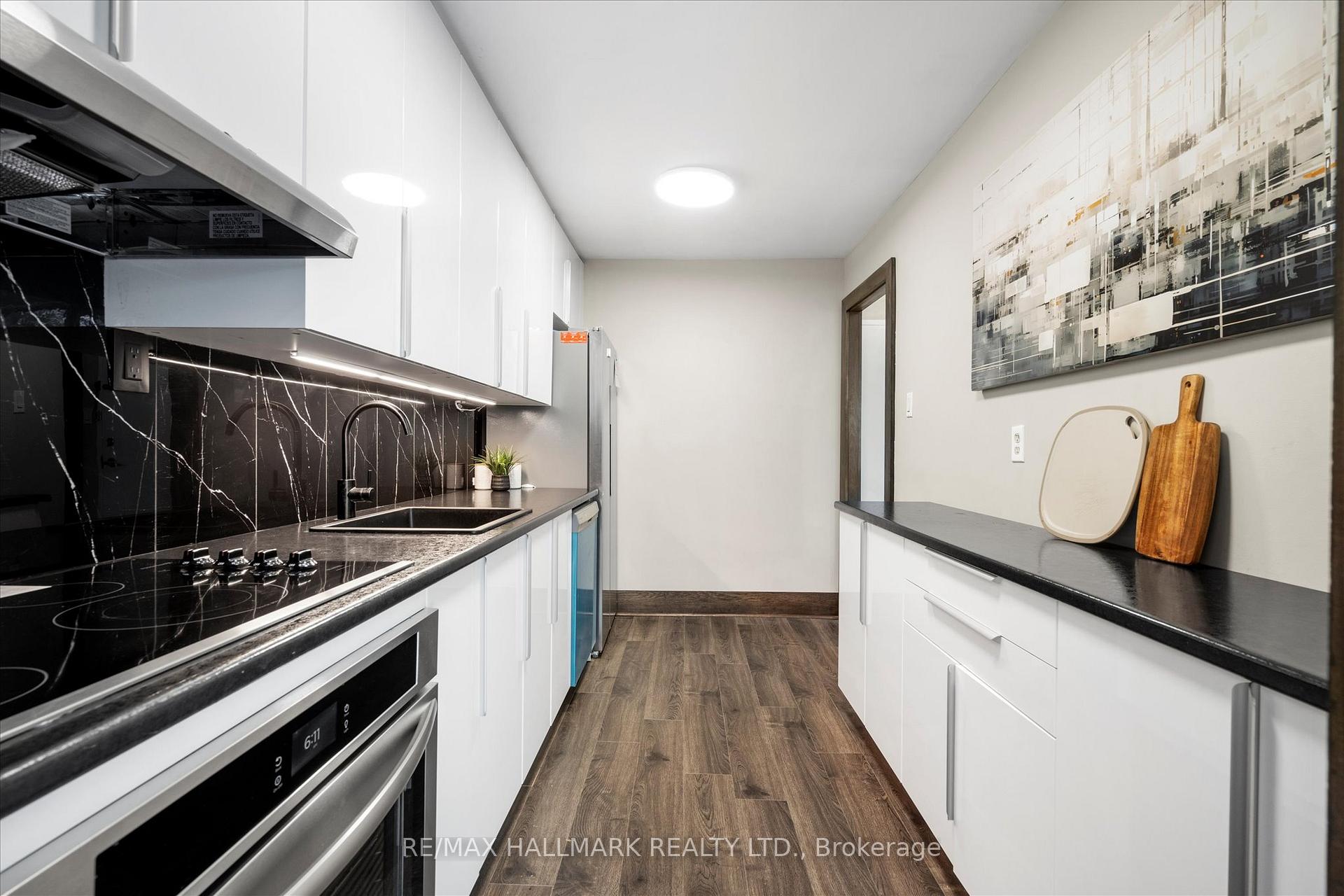 Photo 8 of Unit 339, 16 Elgin Street, Markham, Thornhill — HOMEH