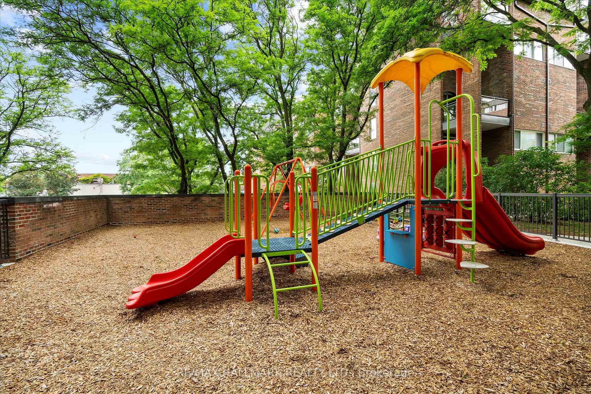 Photo 40 of Unit 339, 16 Elgin Street, Markham, Thornhill — HOMEH